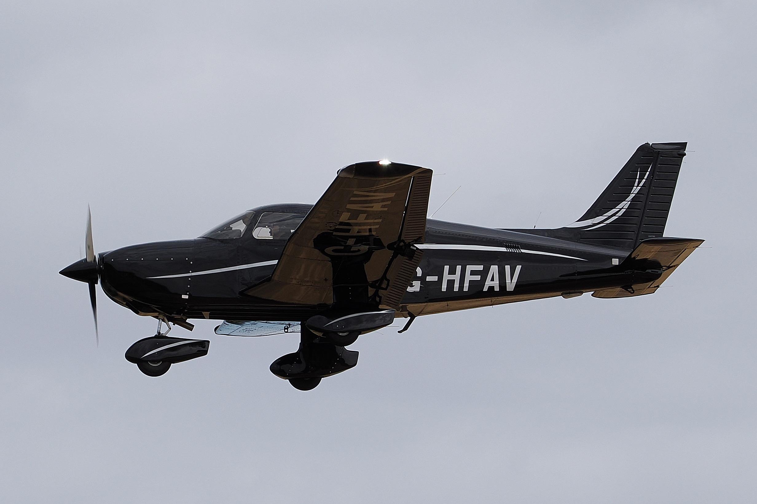 Aircraft G-HFAV, Landing at Norwich., at EGSH, photo by Graham Reeve