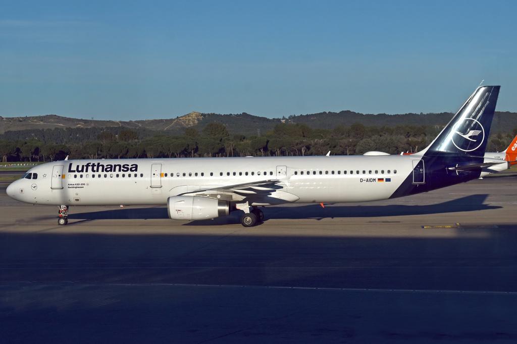 D-AIDM photo, click to enlarge