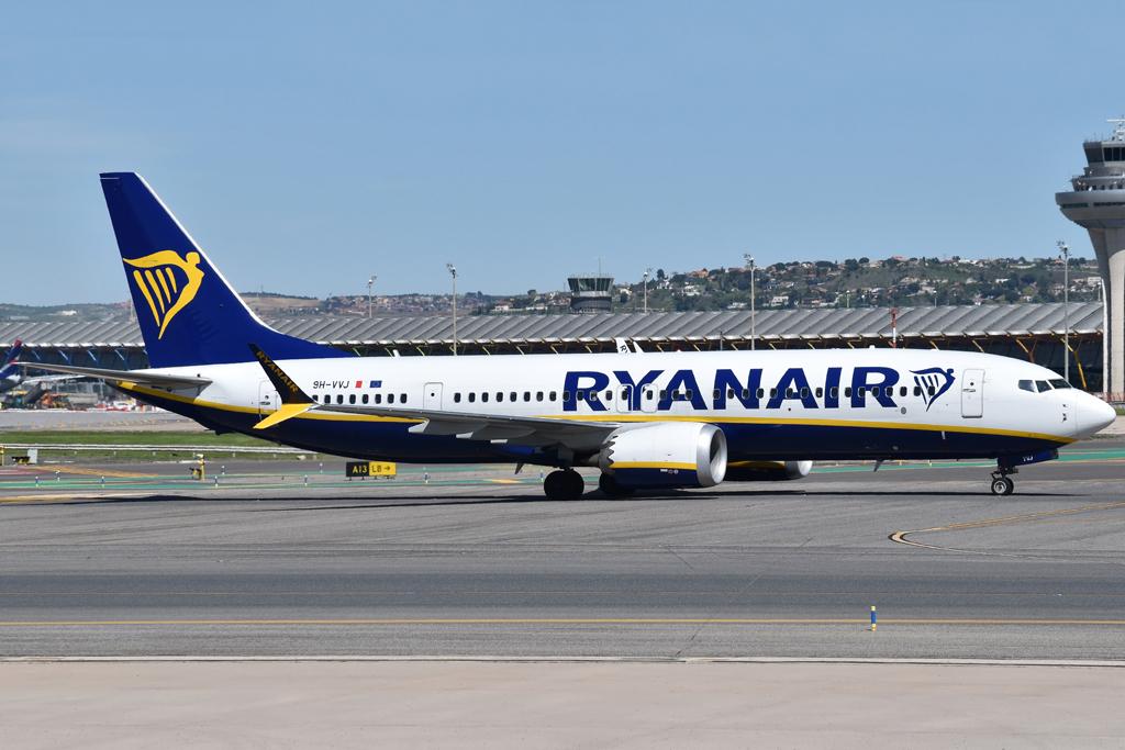 9H-VVJ photo, click to enlarge