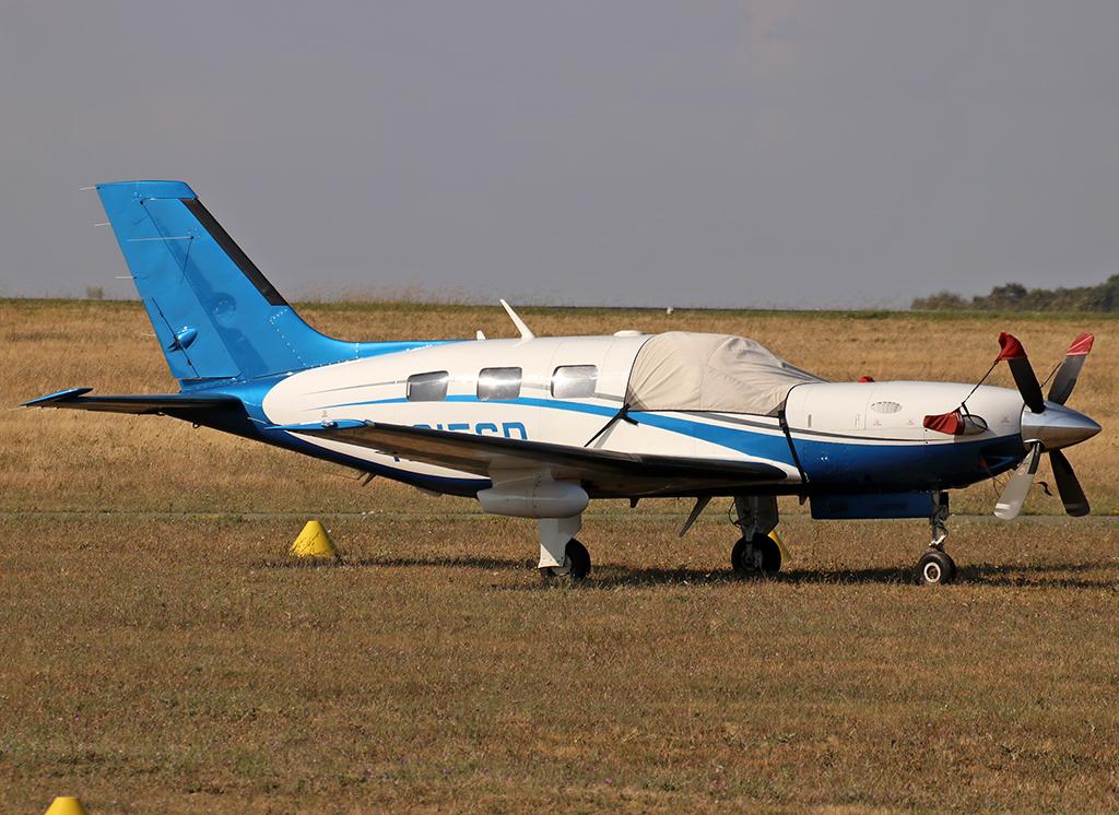 N215SD photo, click to enlarge