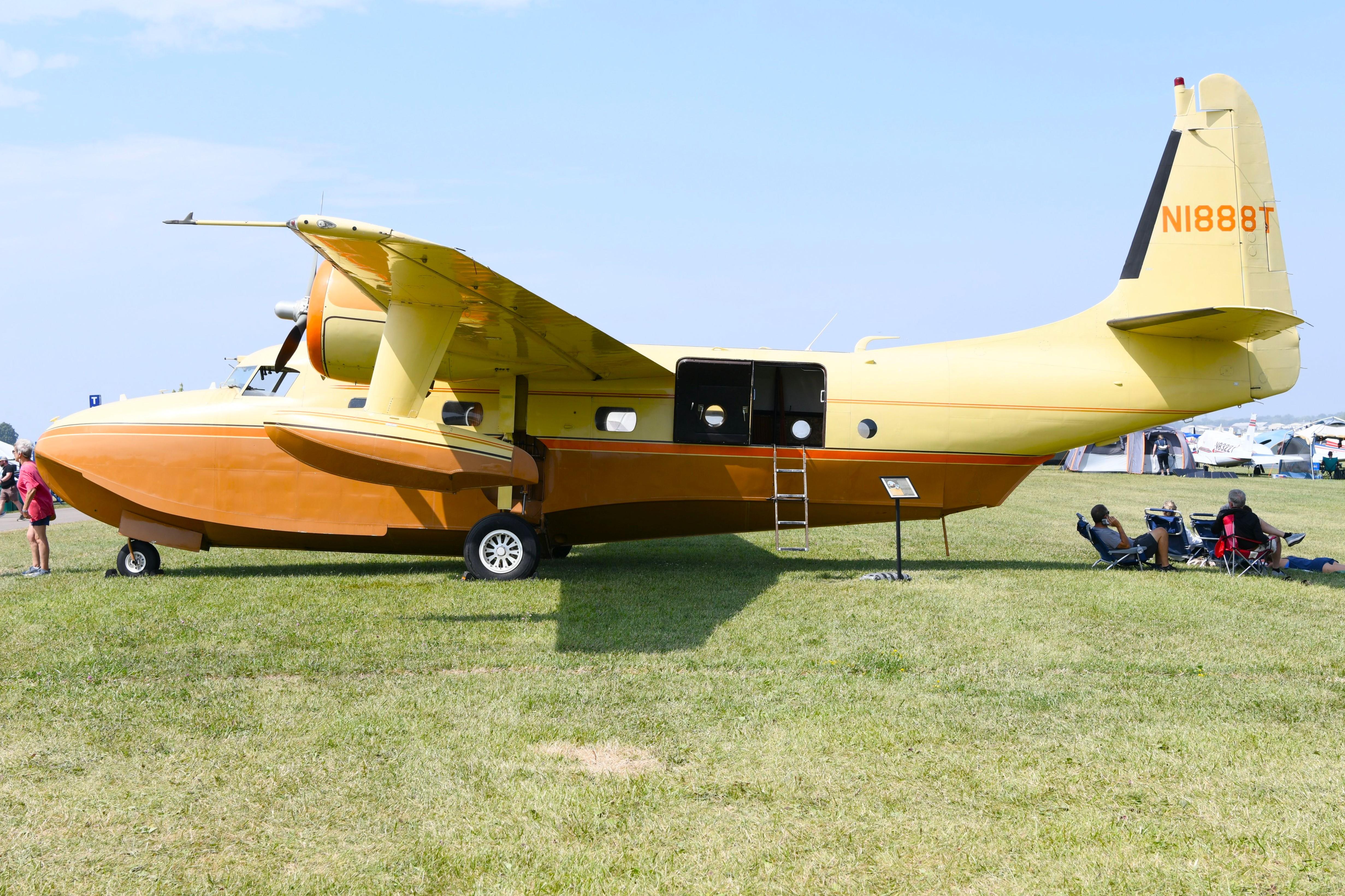 Aircraft N1888T, Good Aviation LLC G73 Mallard, photo by FerryPNL