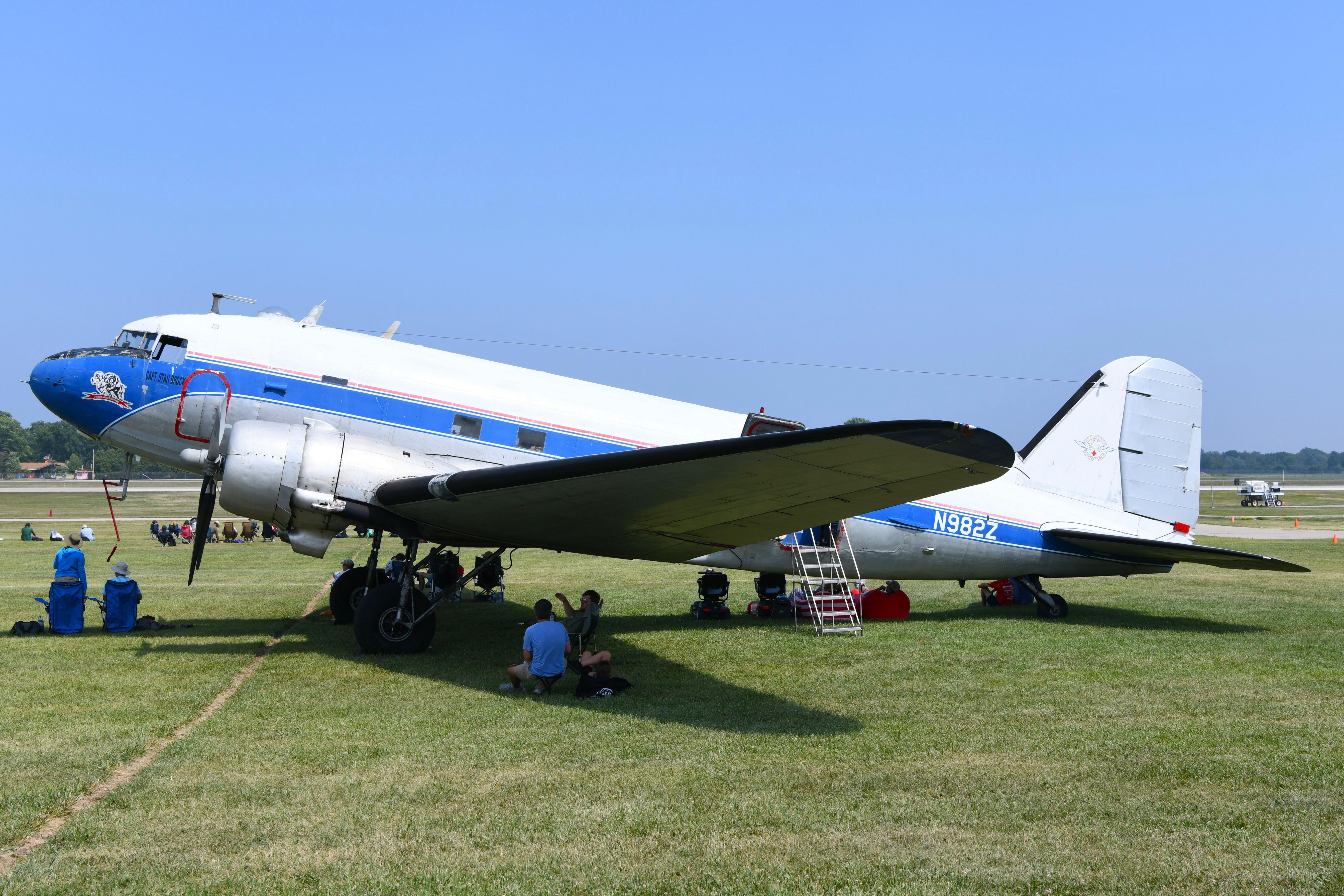 N982Z photo, click to enlarge