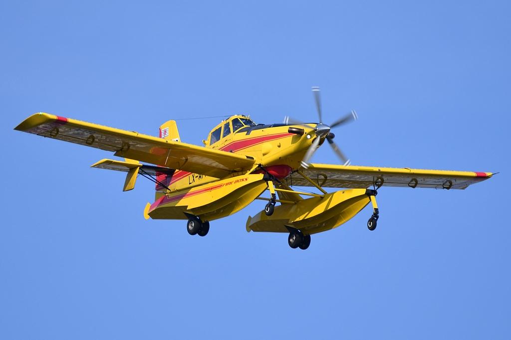 LX-AFI photo, click to enlarge