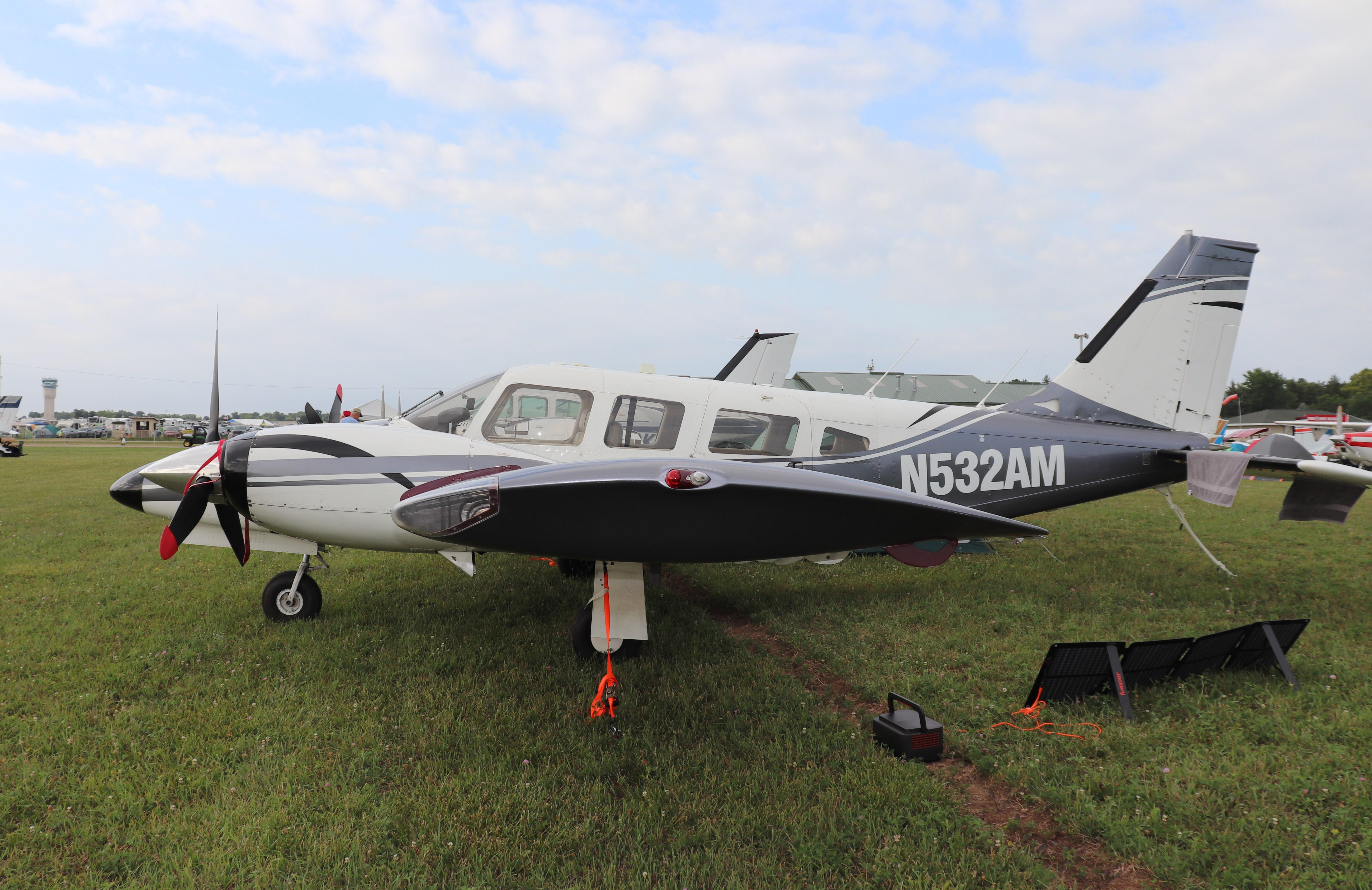 N532AM photo, click to enlarge