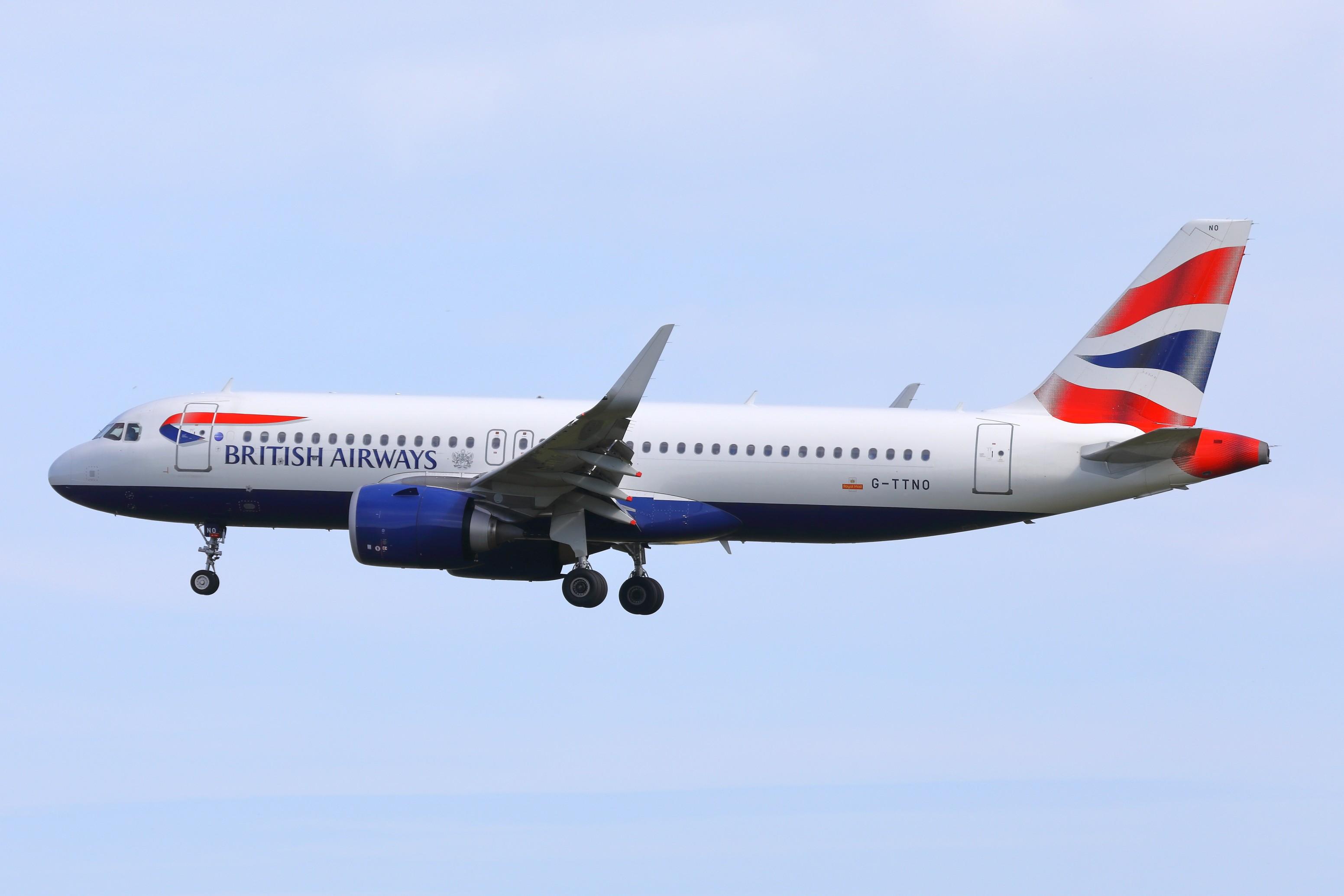 Aircraft G-TTNO, Copenhagen 31.7.2026, at CPH, photo by leo larsen