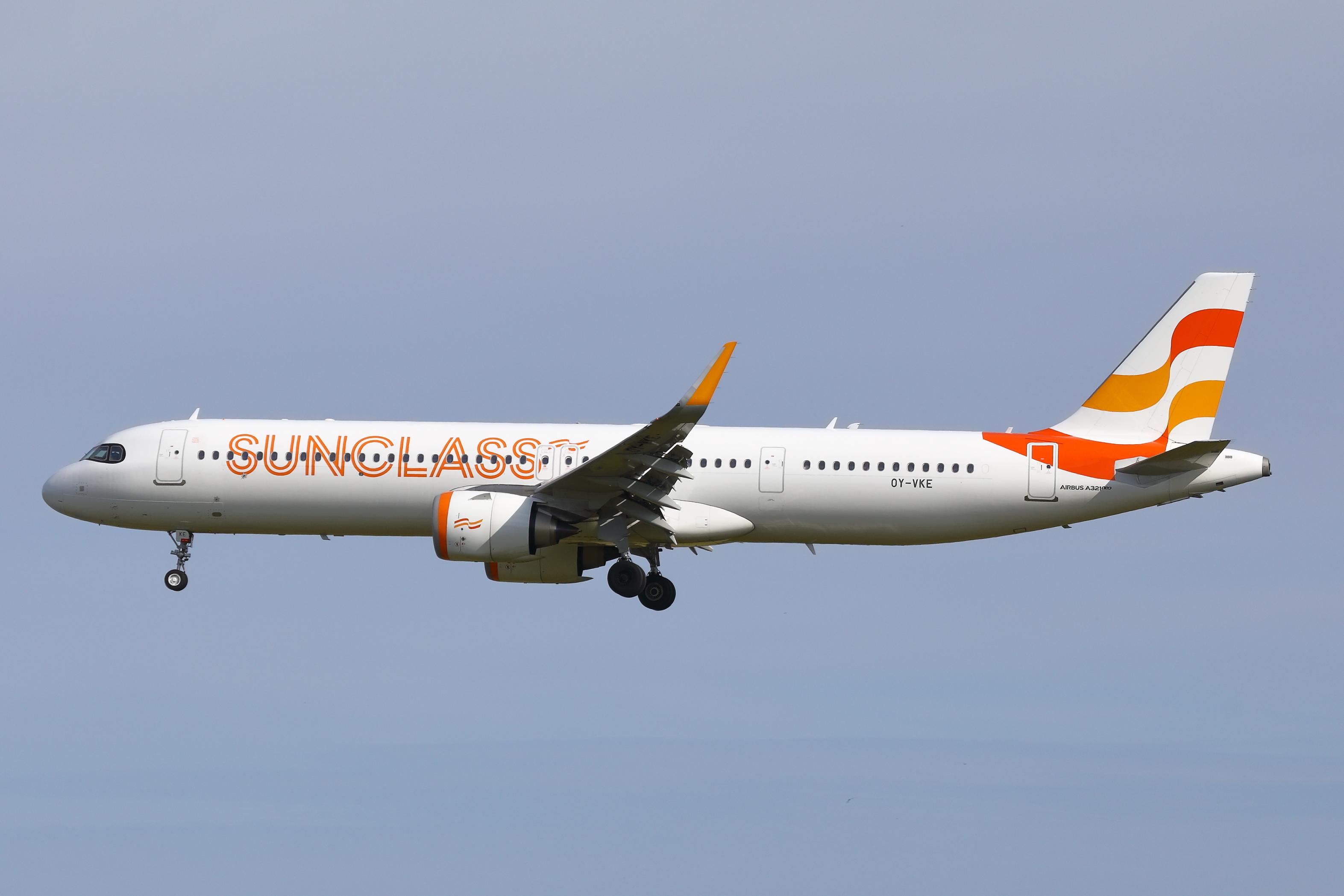 Aircraft OY-VKE, Copenhagen 31.7.2026, at CPH, photo by leo larsen