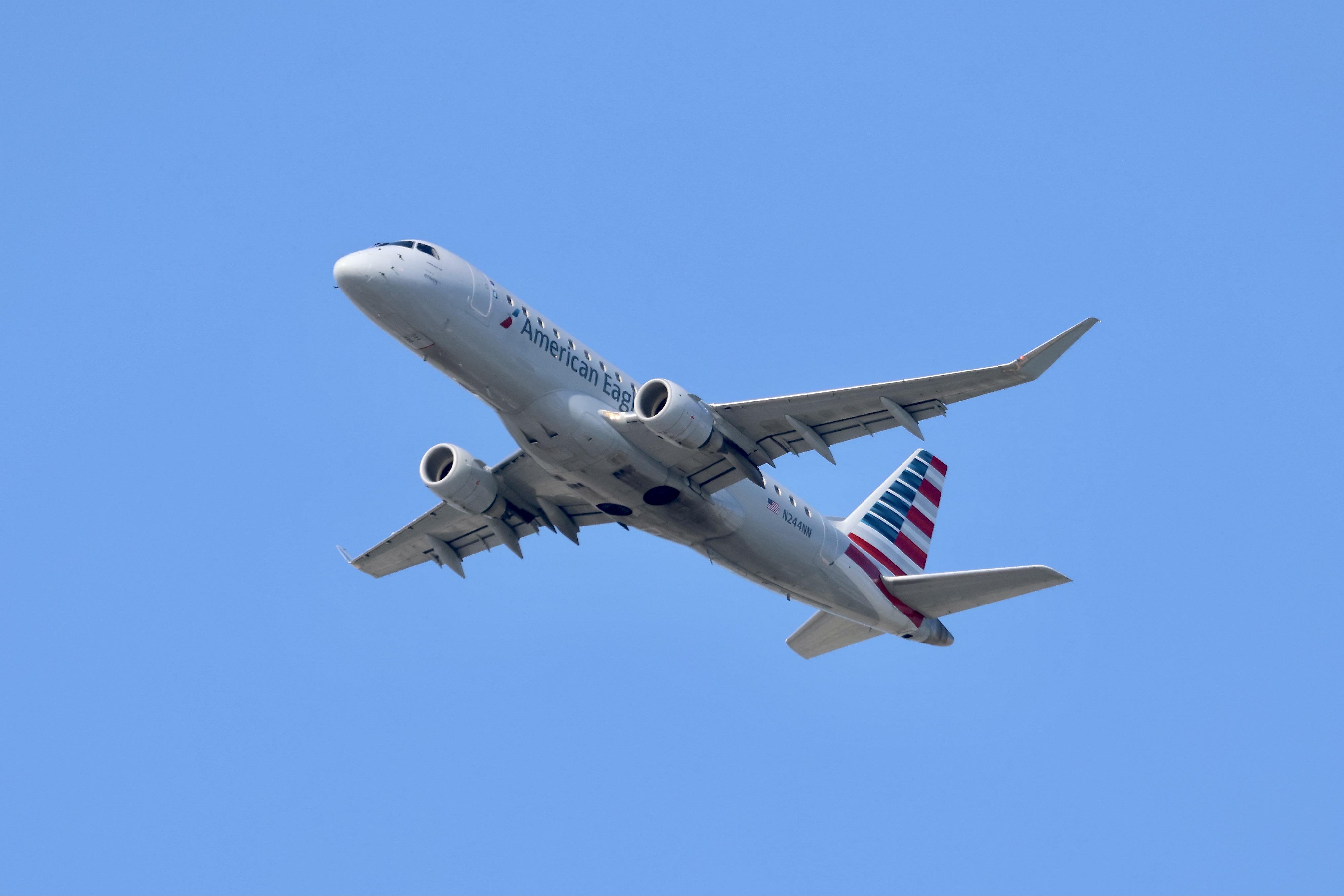 N244NN photo, click to enlarge