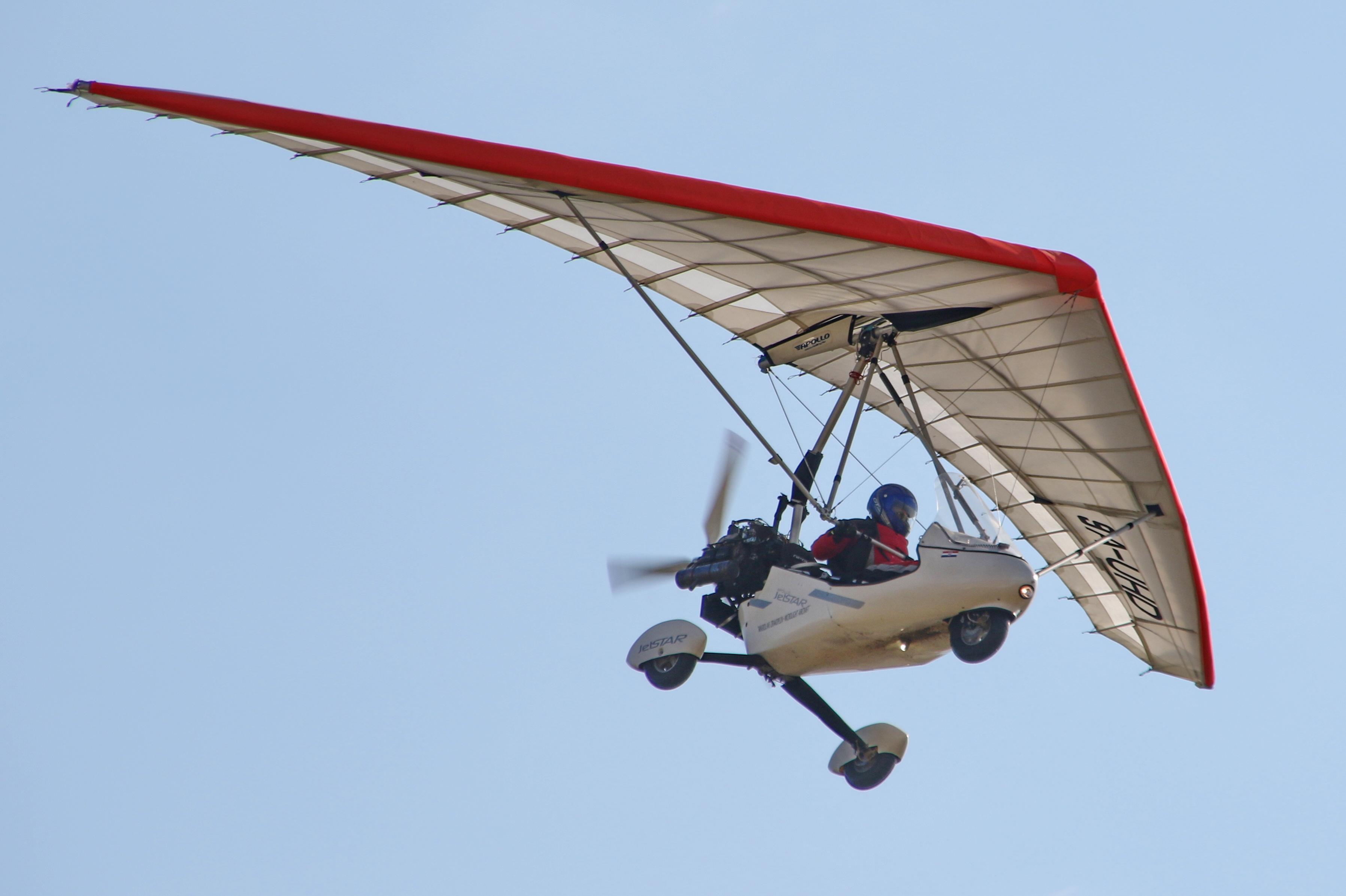 9A-UHD photo, click to enlarge
