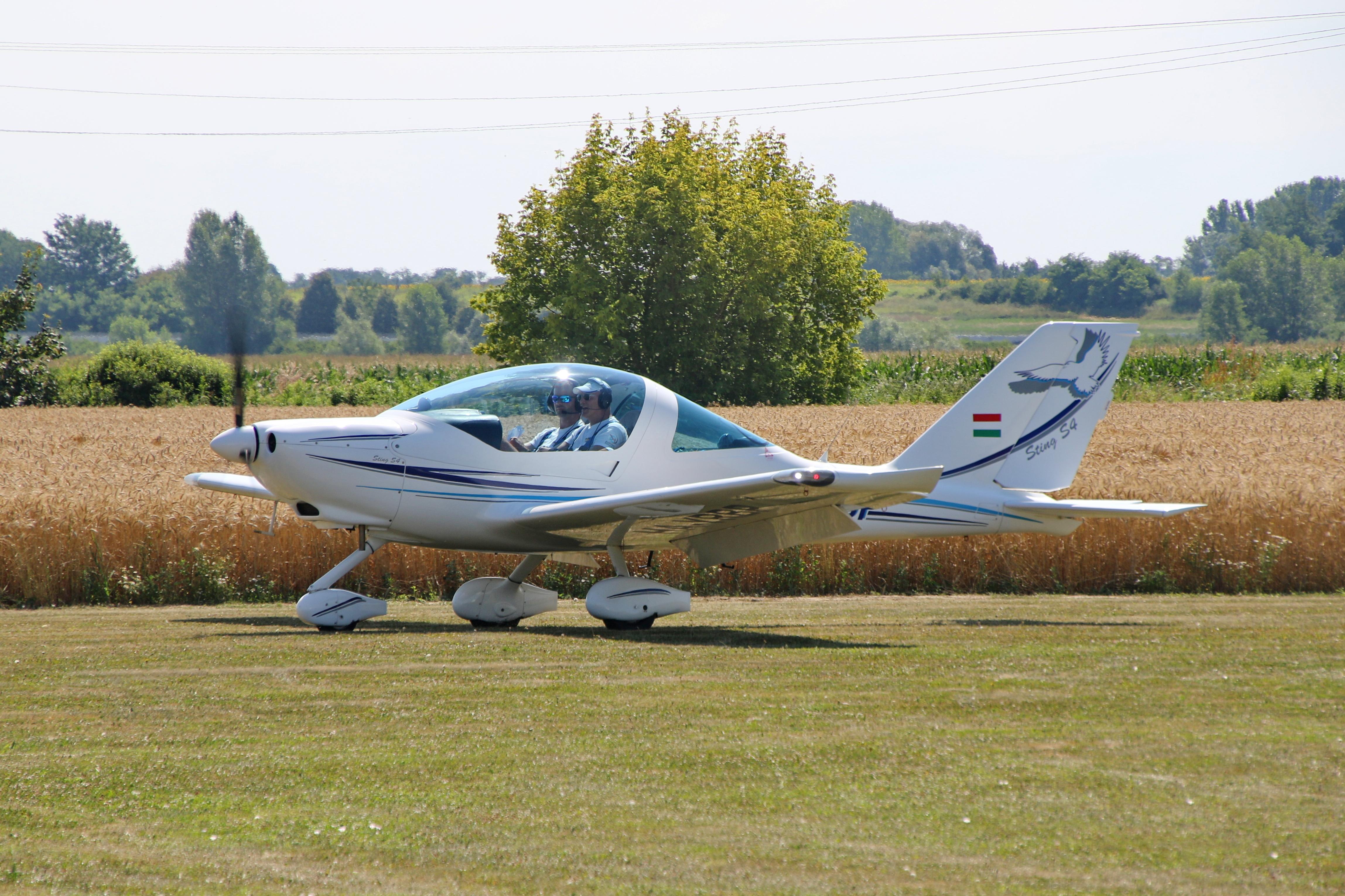 HA-YRBP photo, click to enlarge