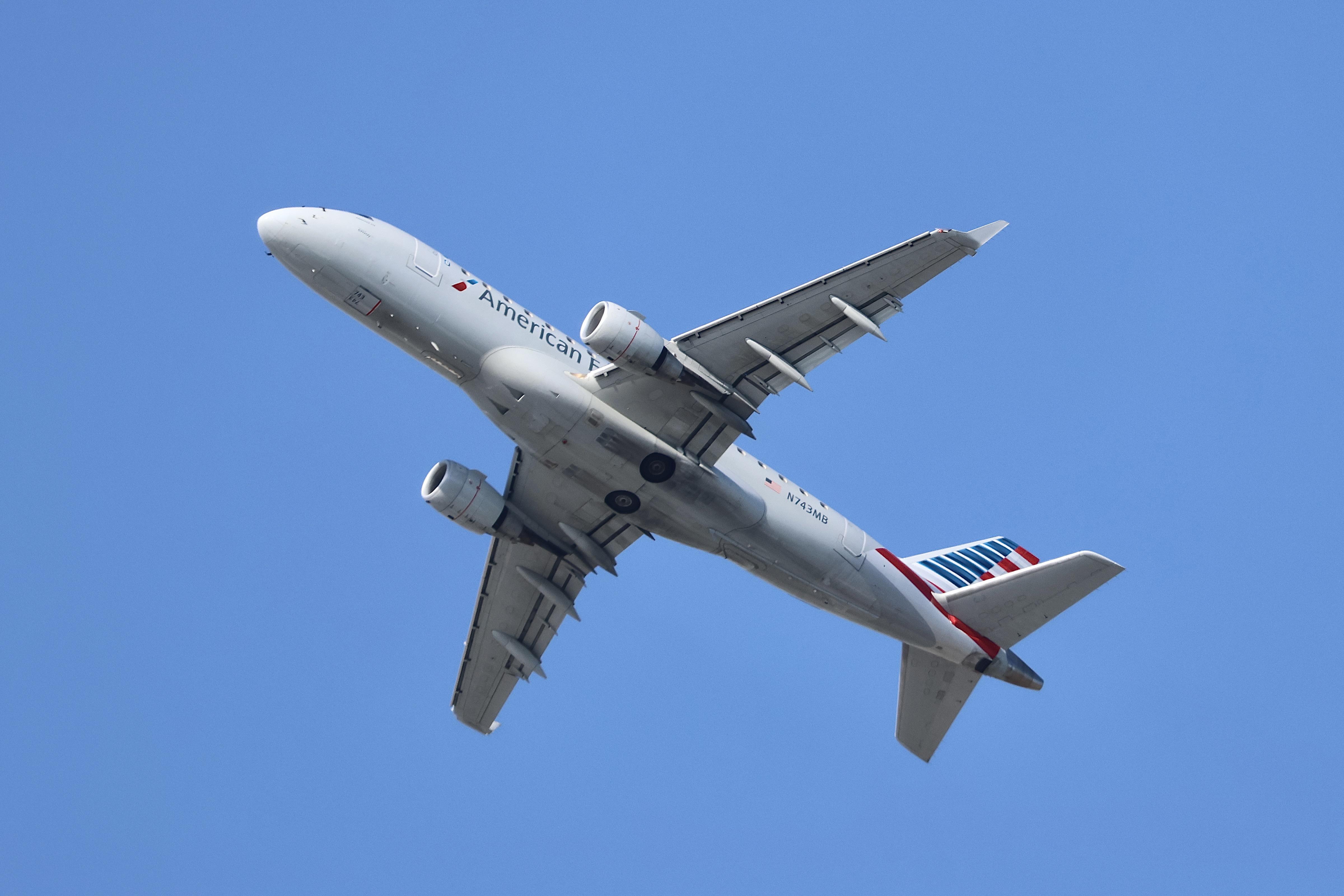 N743MB photo, click to enlarge
