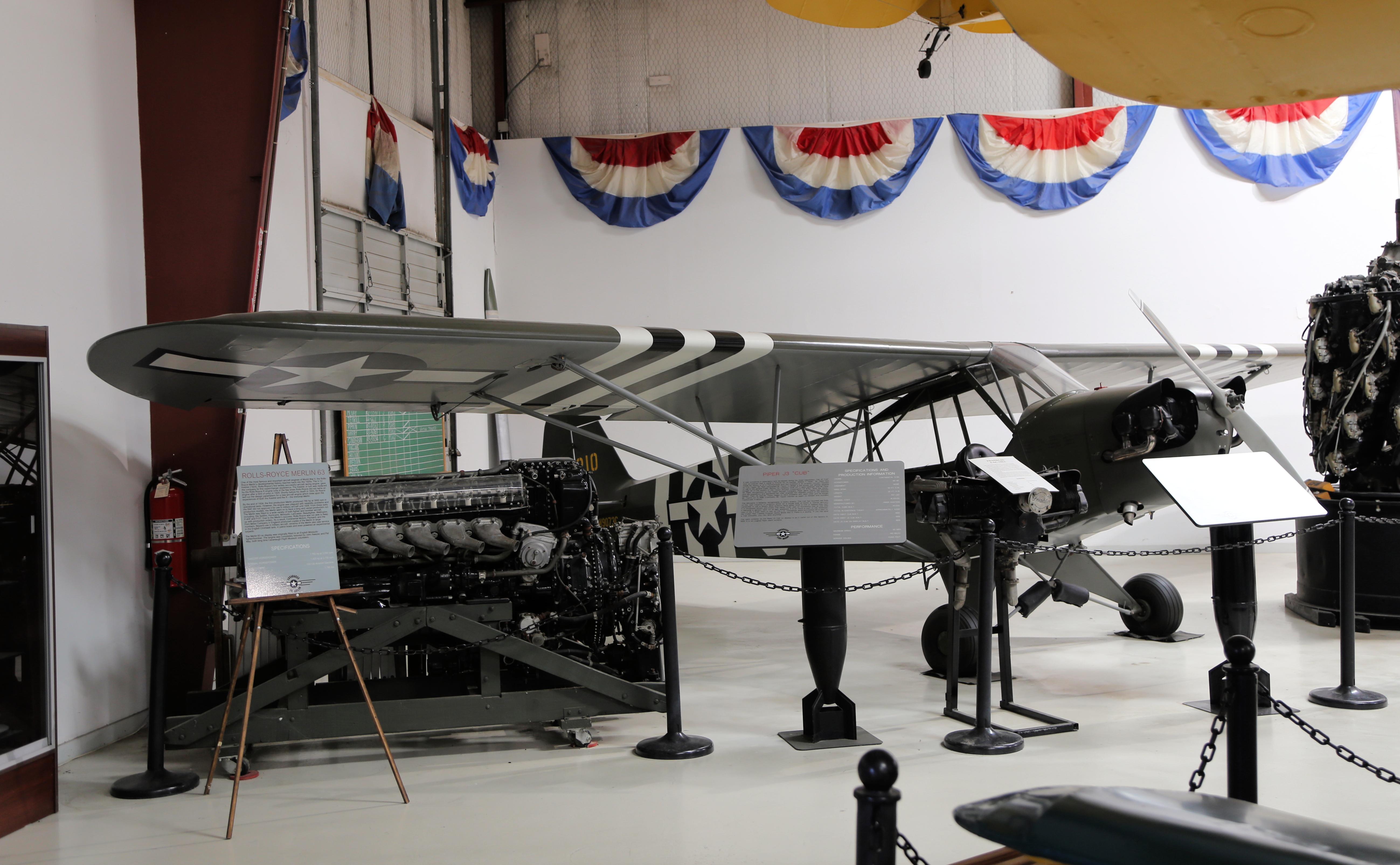 Aircraft N9073C, 2022, at KADS, photo by olivier CORTOT