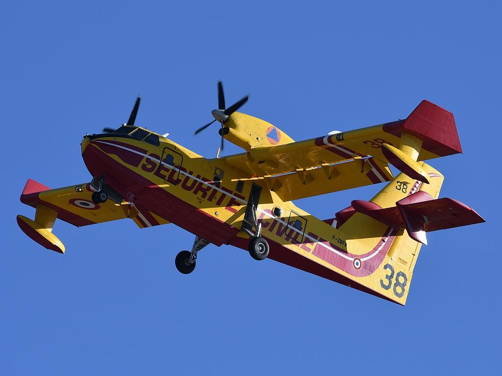 Aircraft F-ZBFV, PELICAN 38, at LFBD, photo by Jean Christophe Ravon / FRENCHSKY