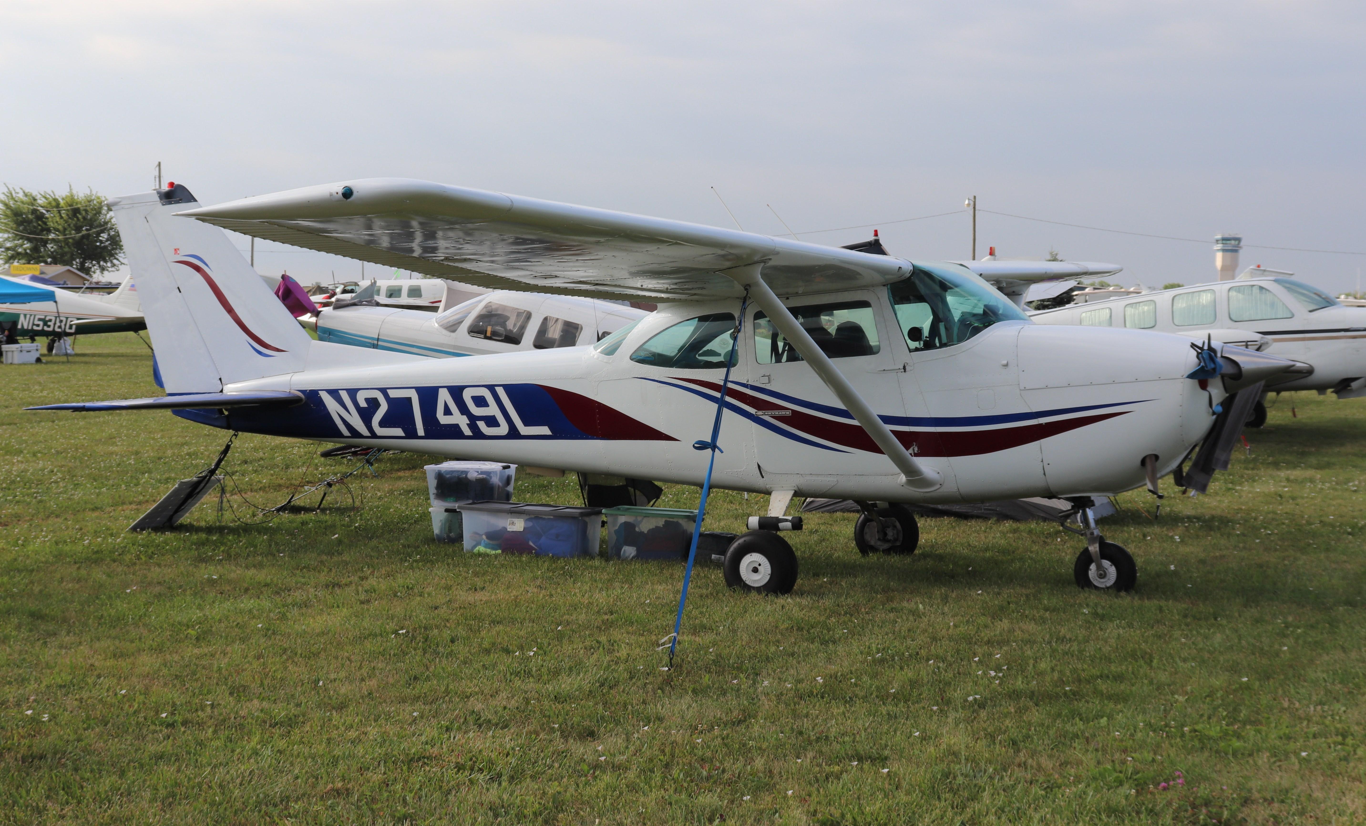 N2749L photo, click to enlarge