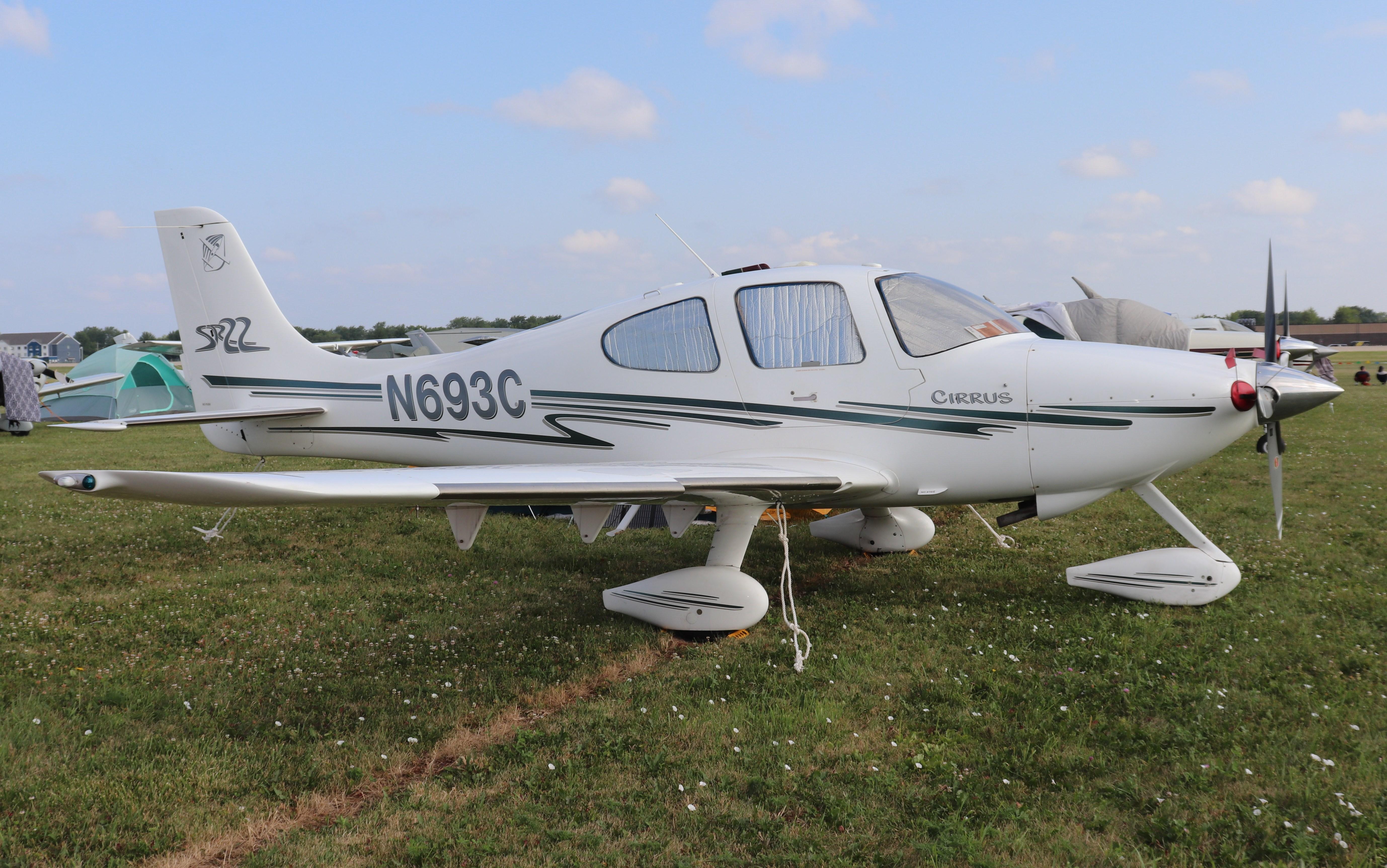 N693C photo, click to enlarge