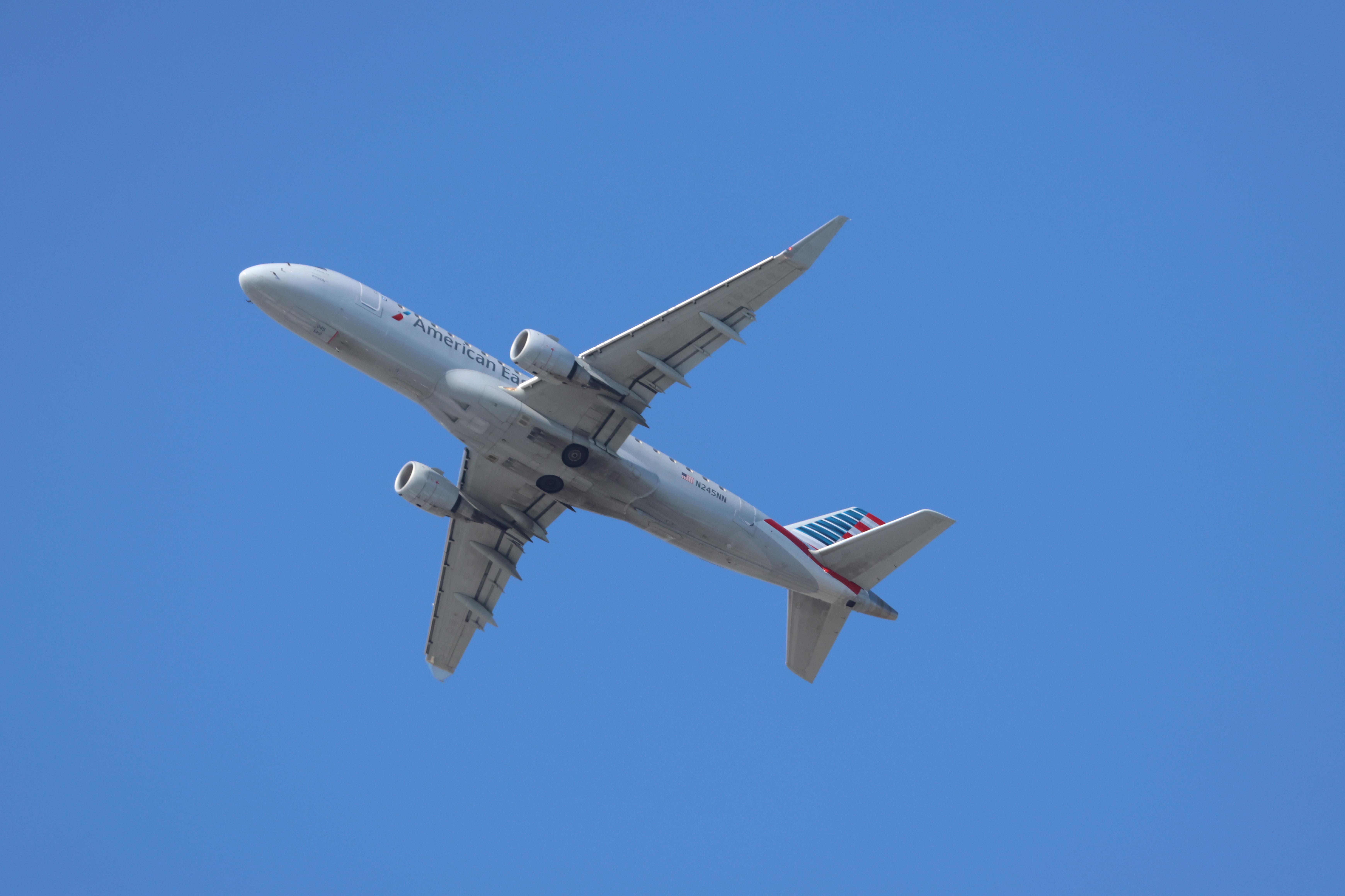 N245NN photo, click to enlarge