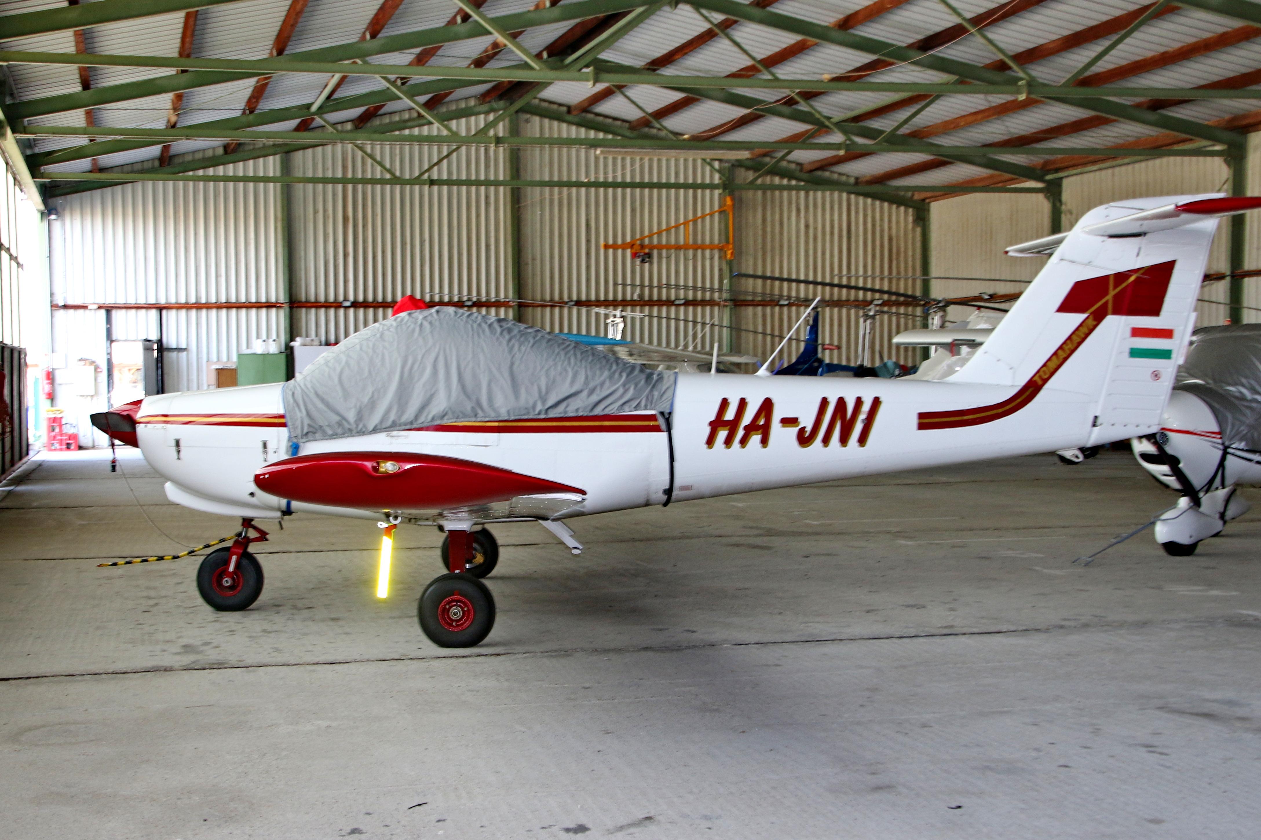 HA-JNI photo, click to enlarge