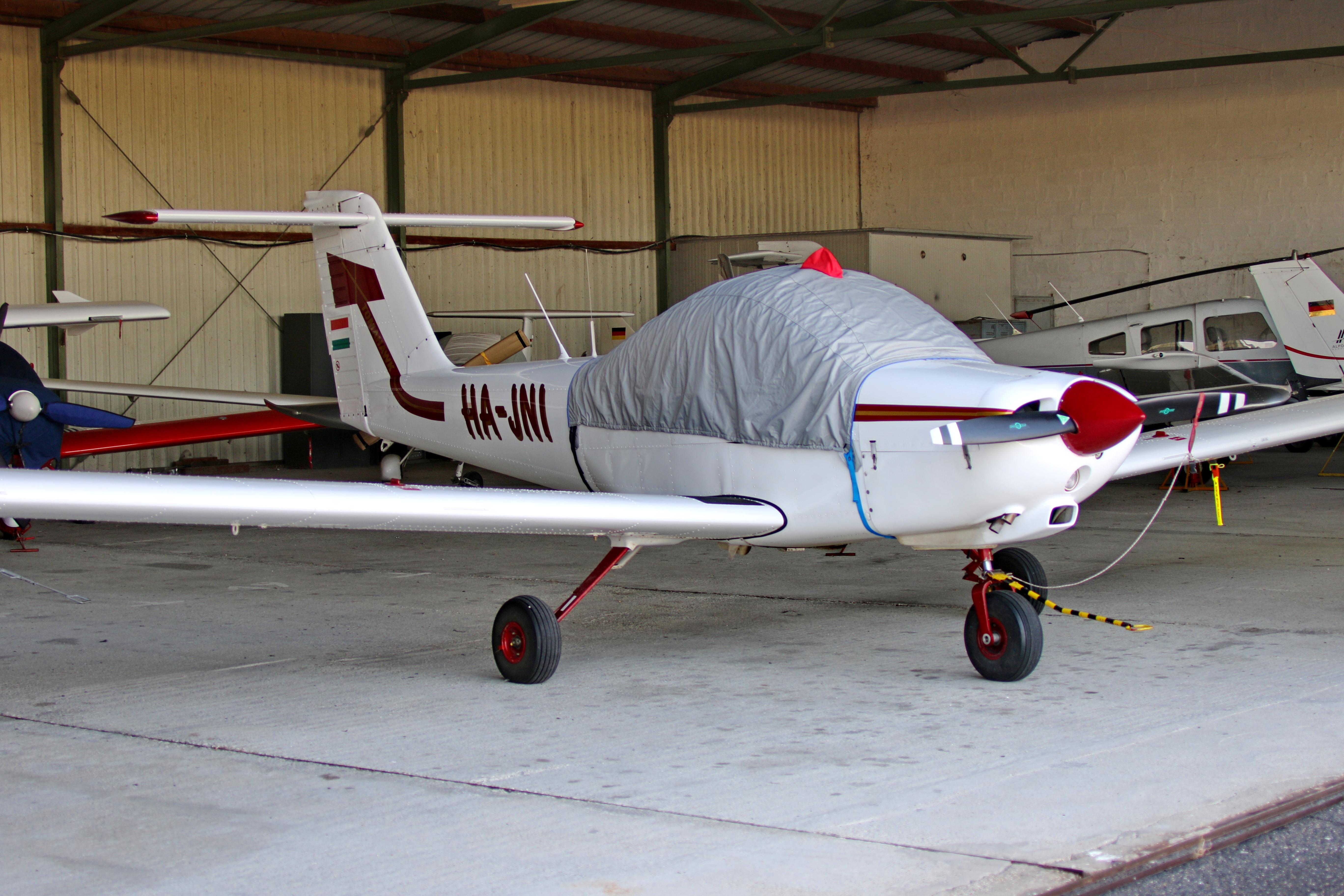 HA-JNI photo, click to enlarge