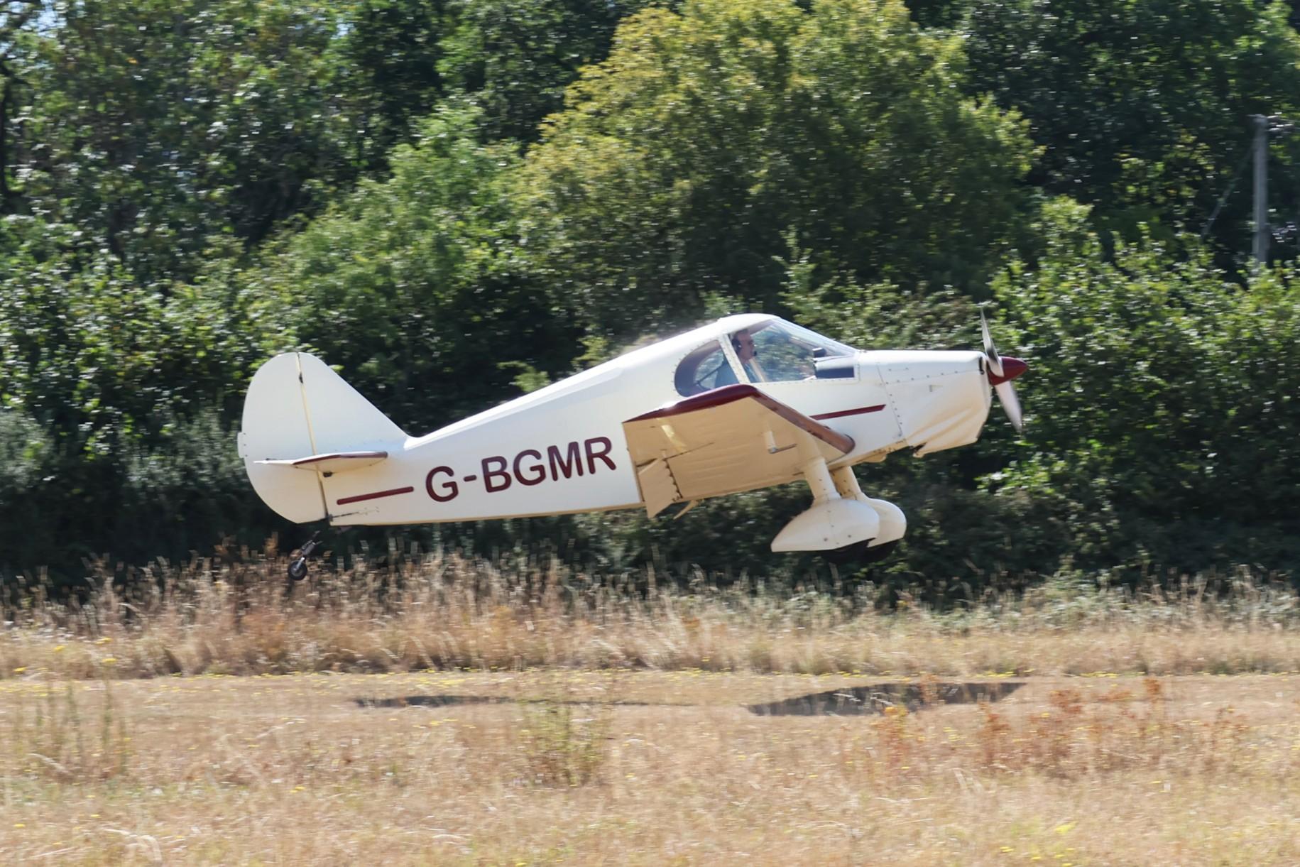 G-BGMR photo, click to enlarge
