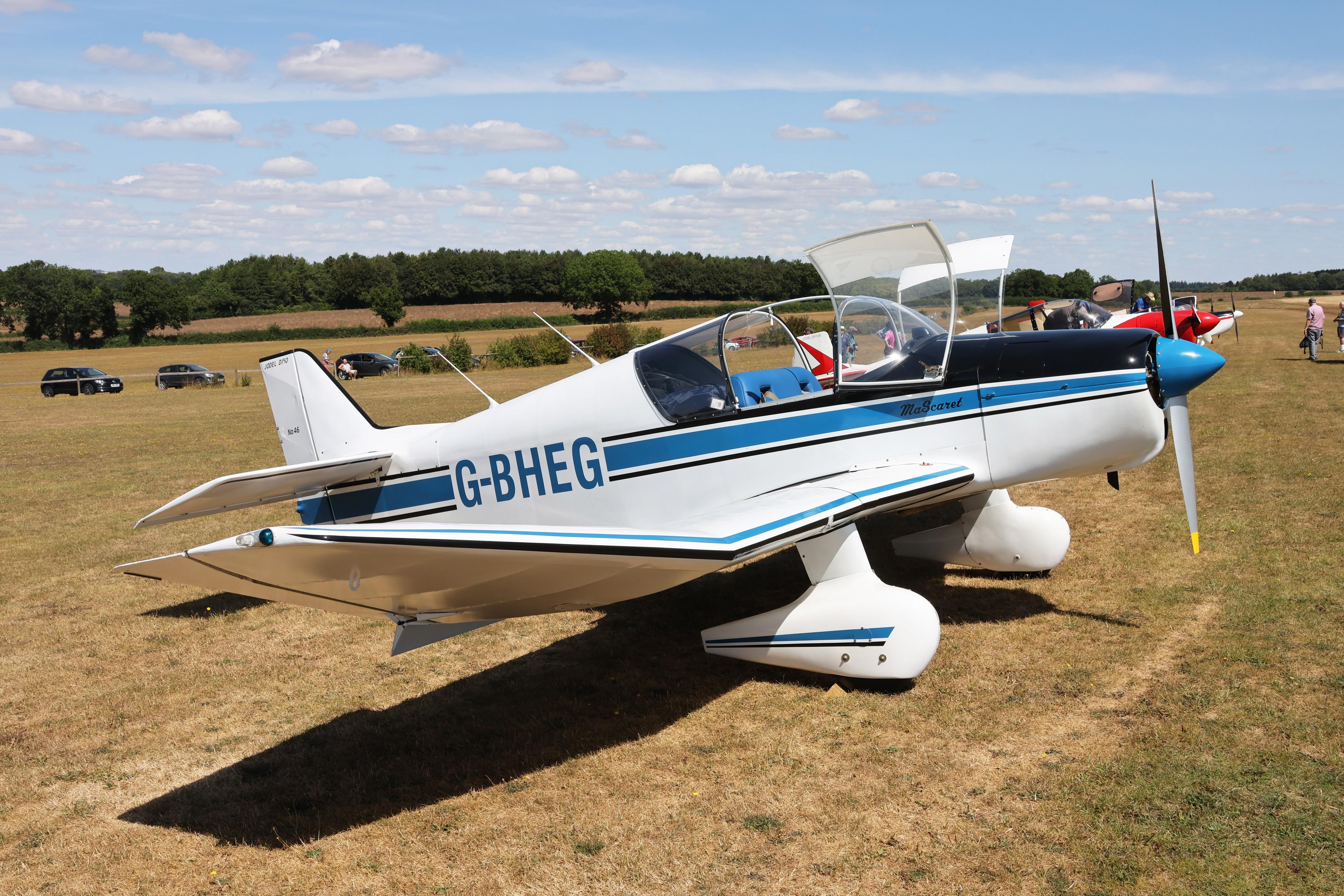 G-BHEG photo, click to enlarge