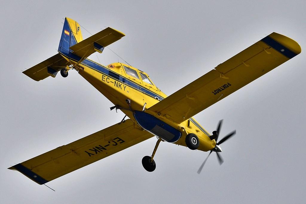 EC-NKY photo, click to enlarge