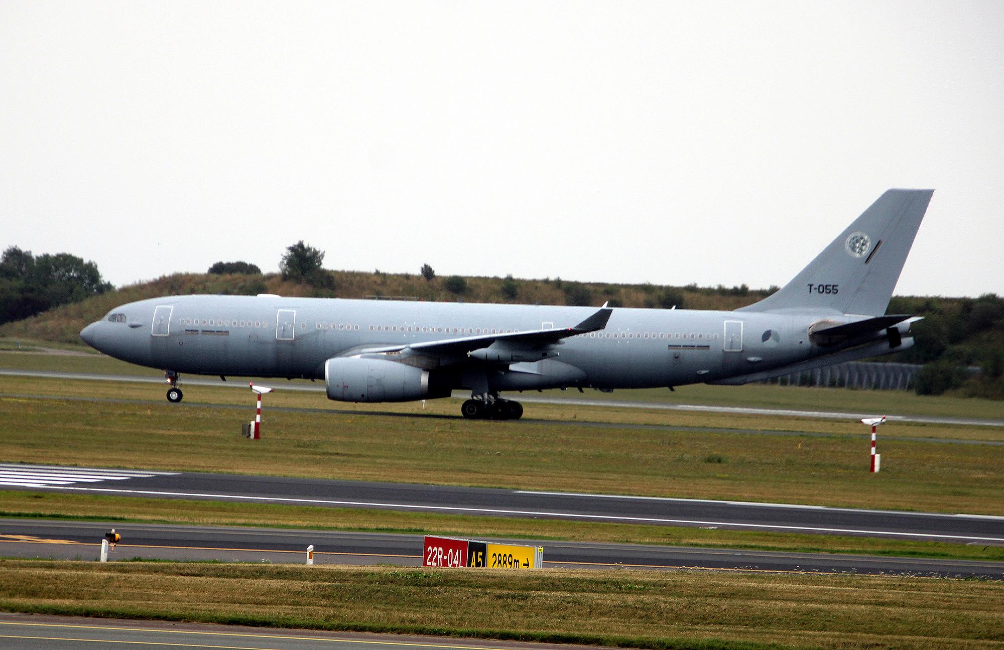 Aircraft T-055, T-055 landed rw 22L, at EKCH, photo by Erik Oxtorp
