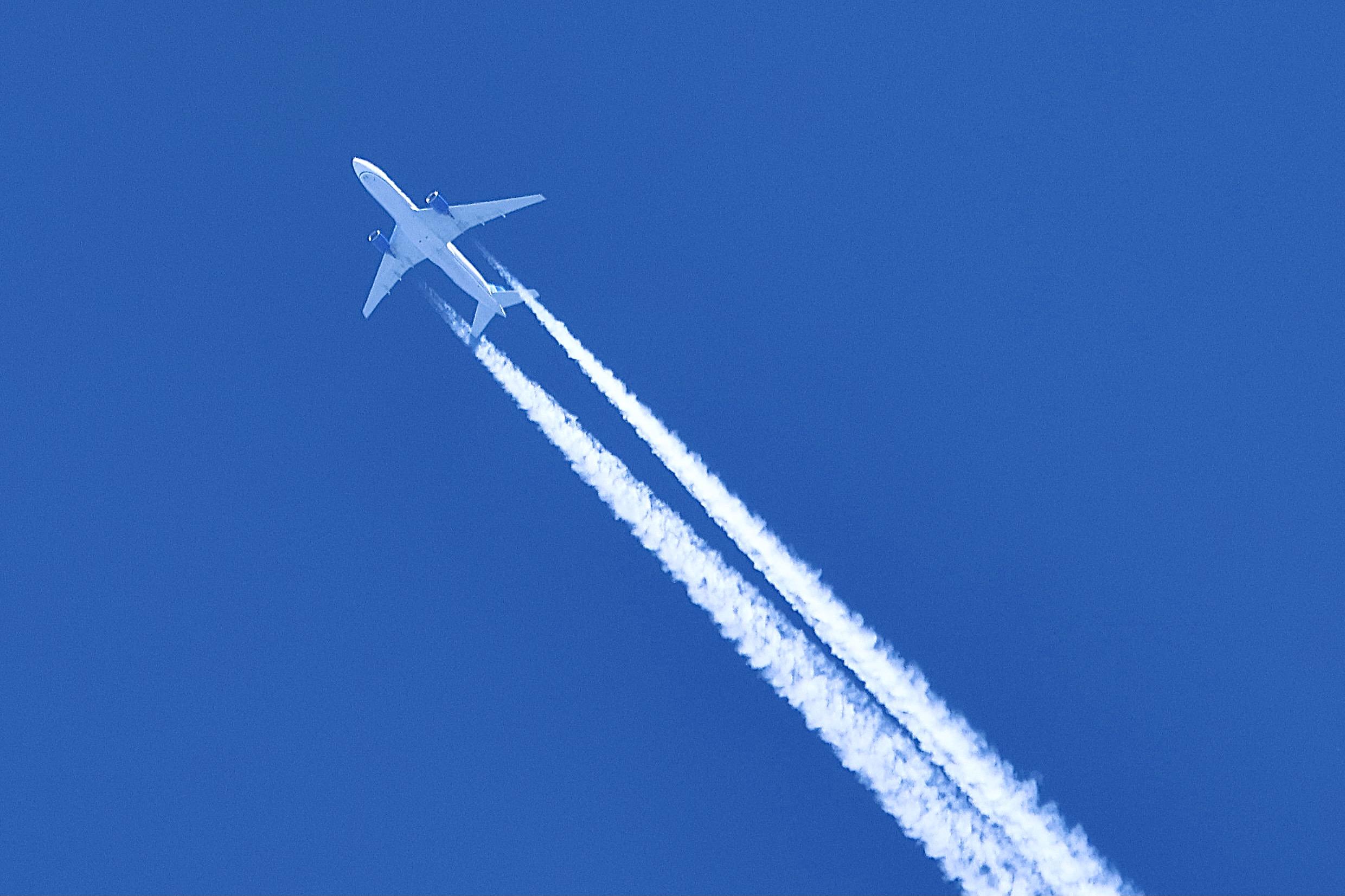 N782UA photo, click to enlarge