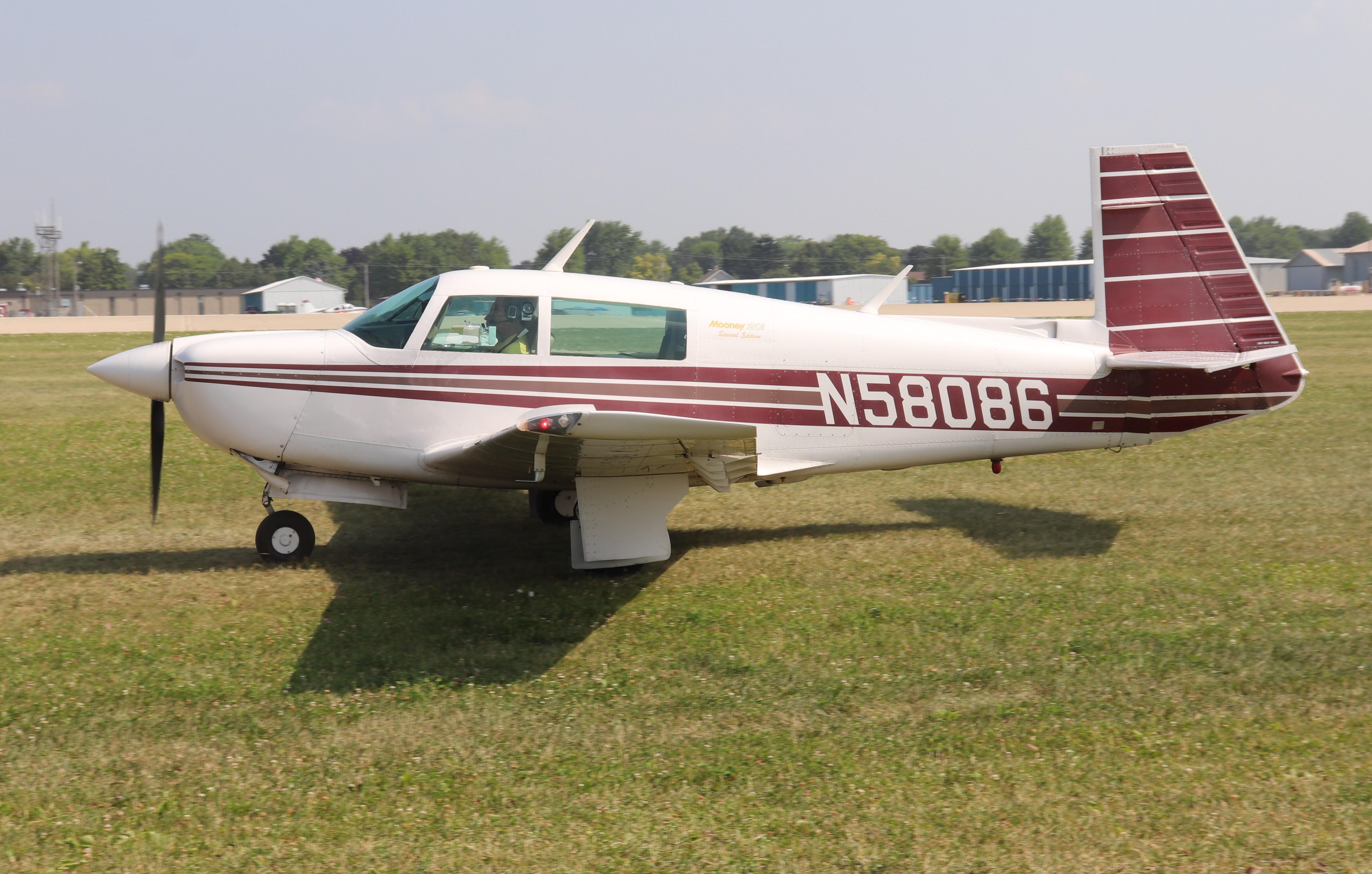 N58086 photo, click to enlarge