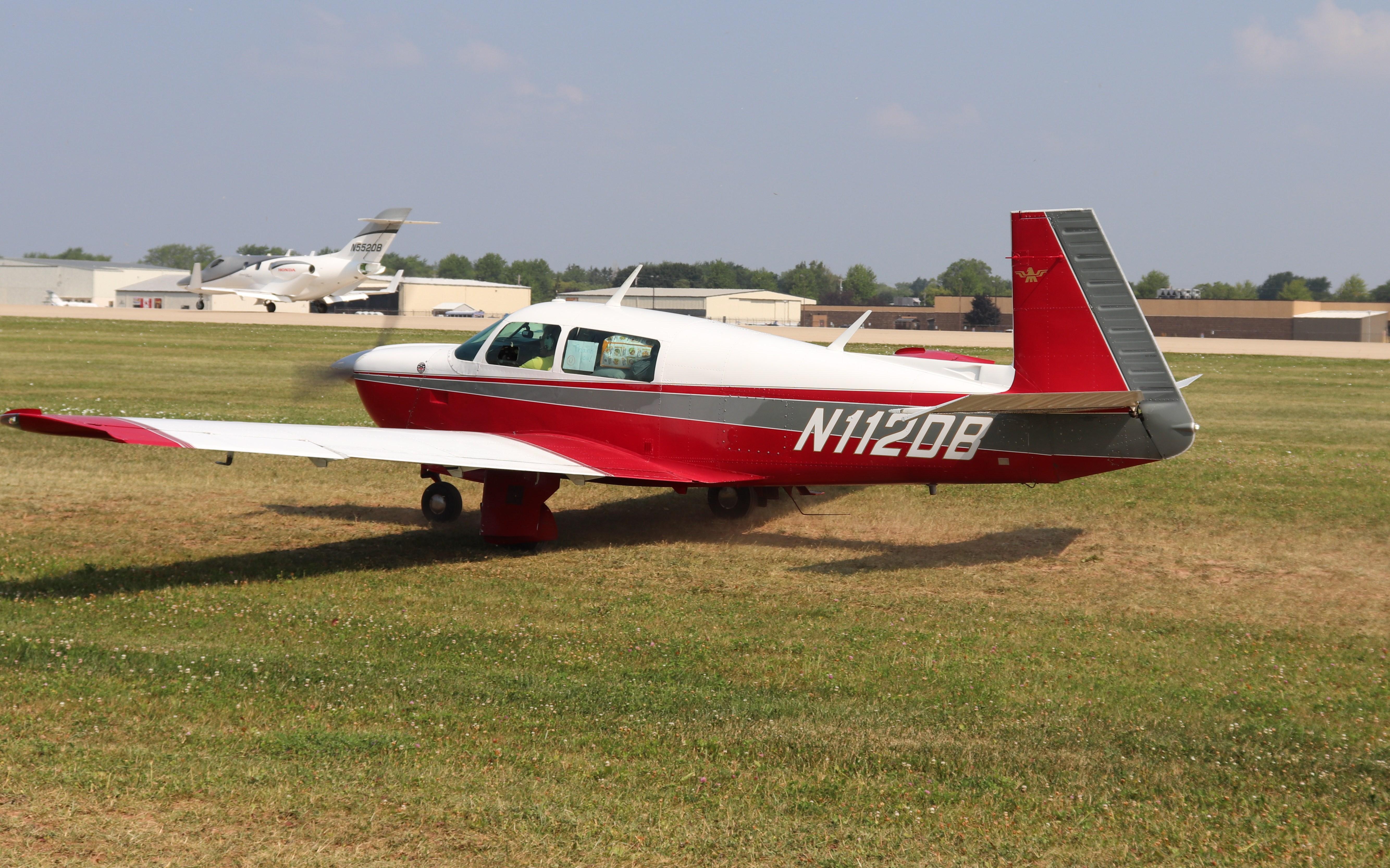 N112DB photo, click to enlarge