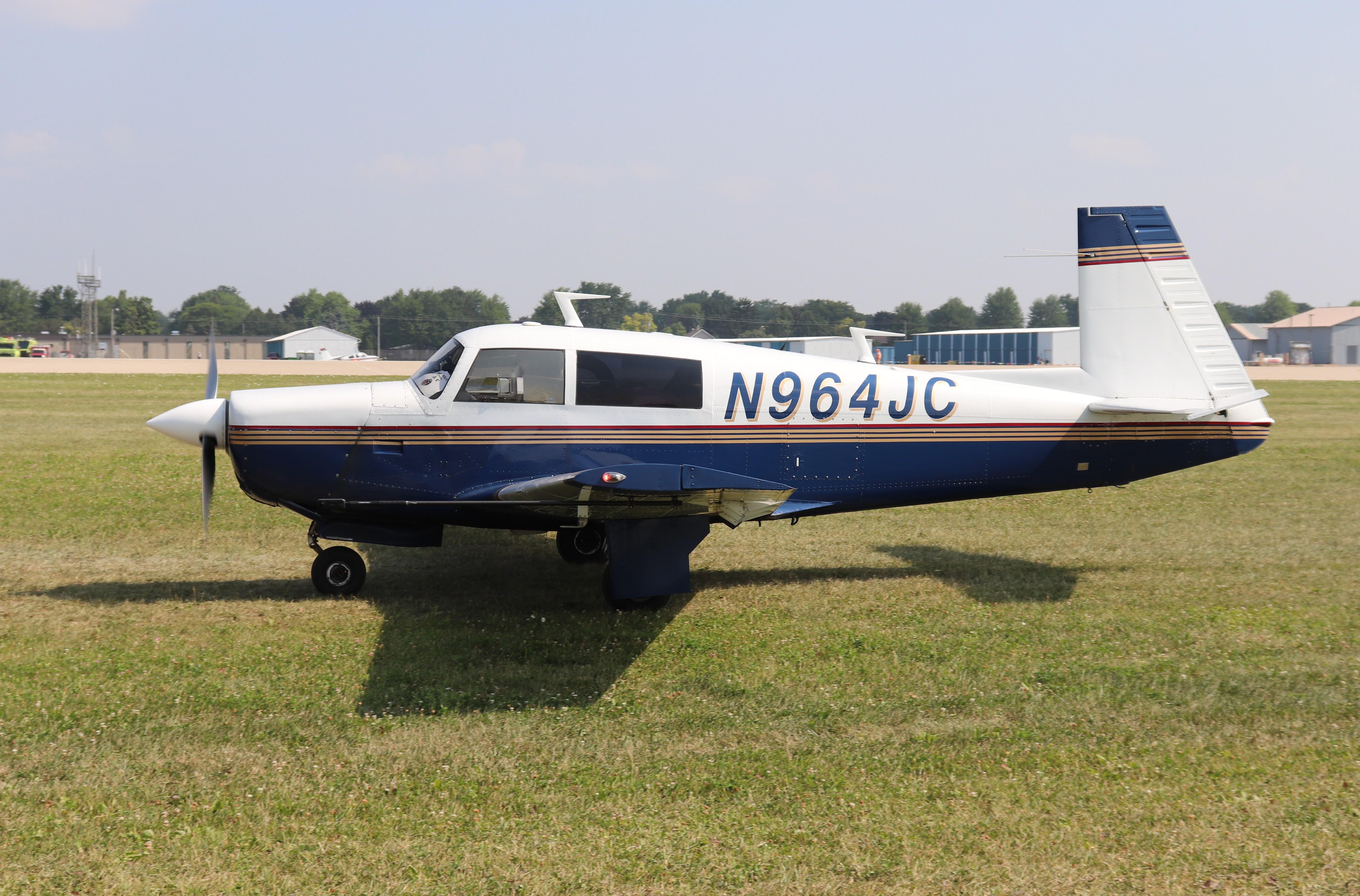N964JC photo, click to enlarge