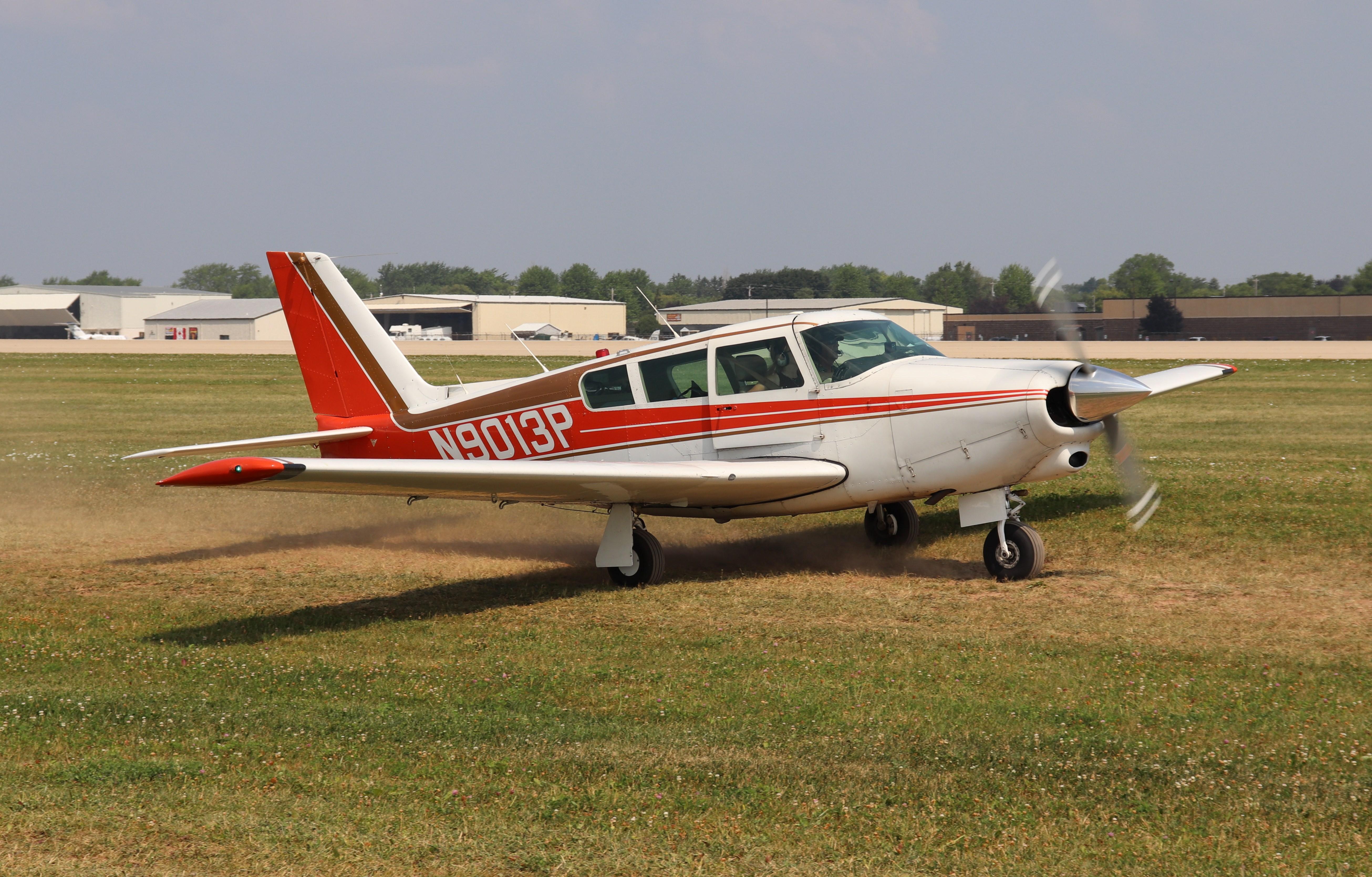 N9013P photo, click to enlarge