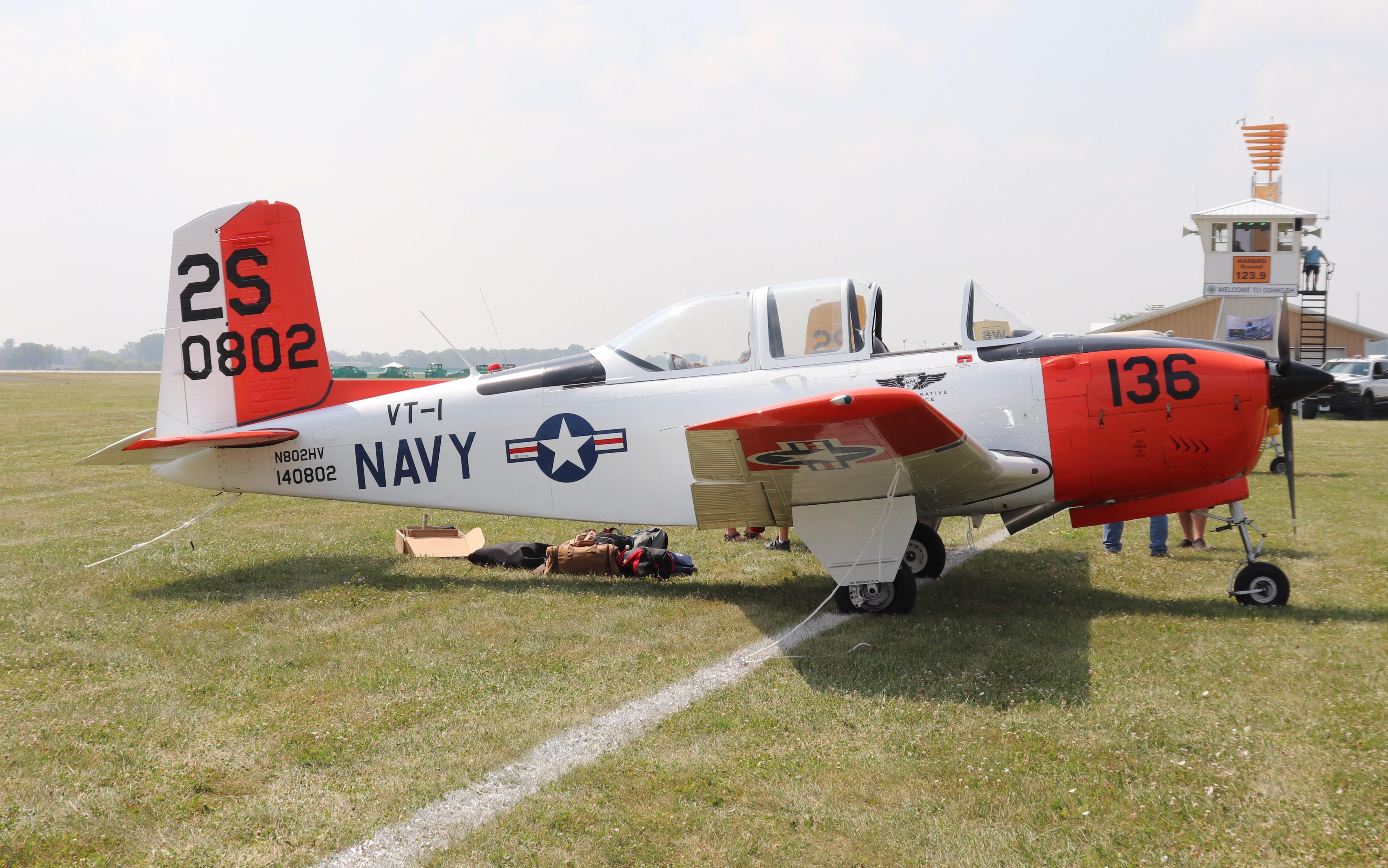 N802HV photo, click to enlarge