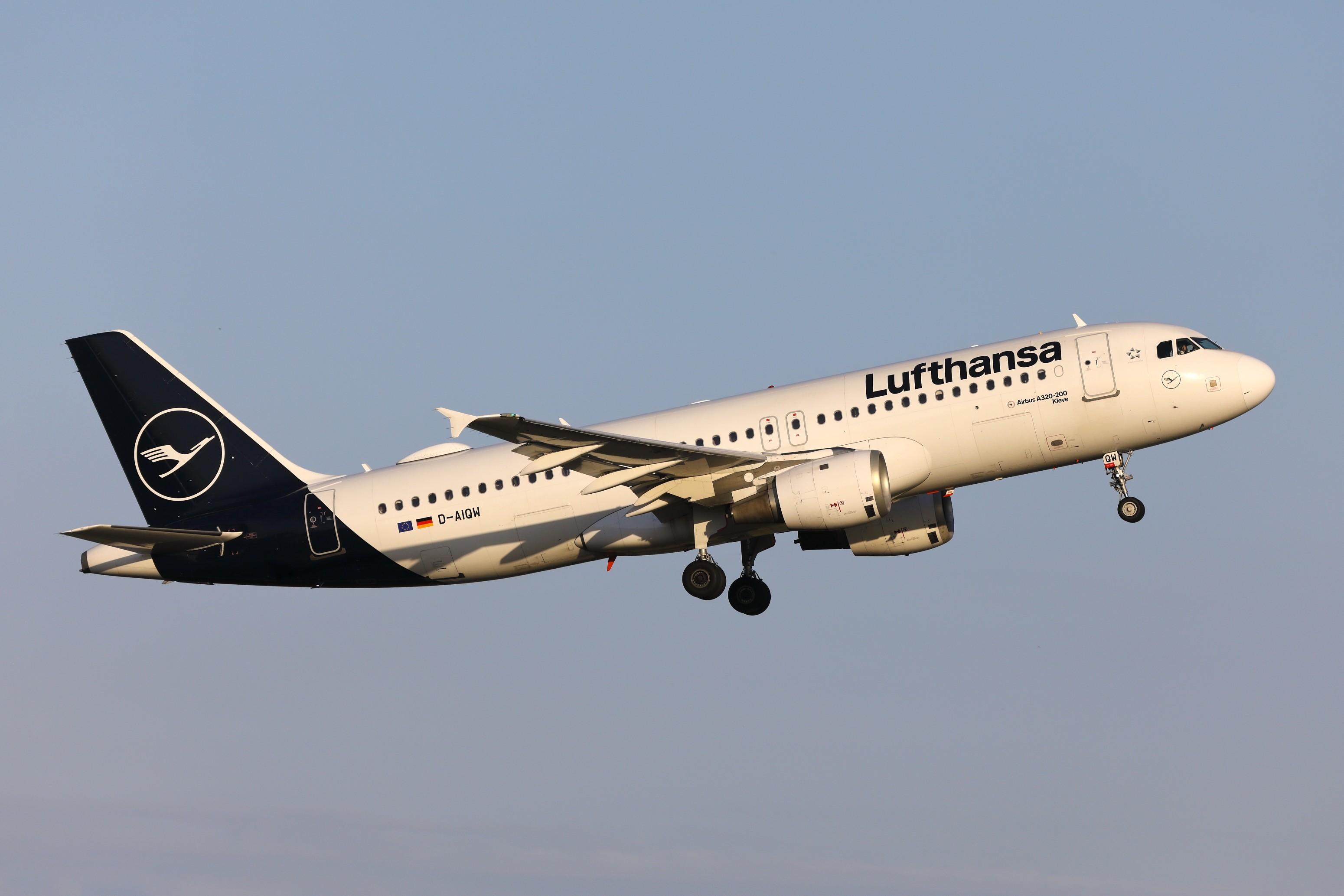 Aircraft D-AIQW, Copenhagen 5.8.2026, at CPH, photo by leo larsen