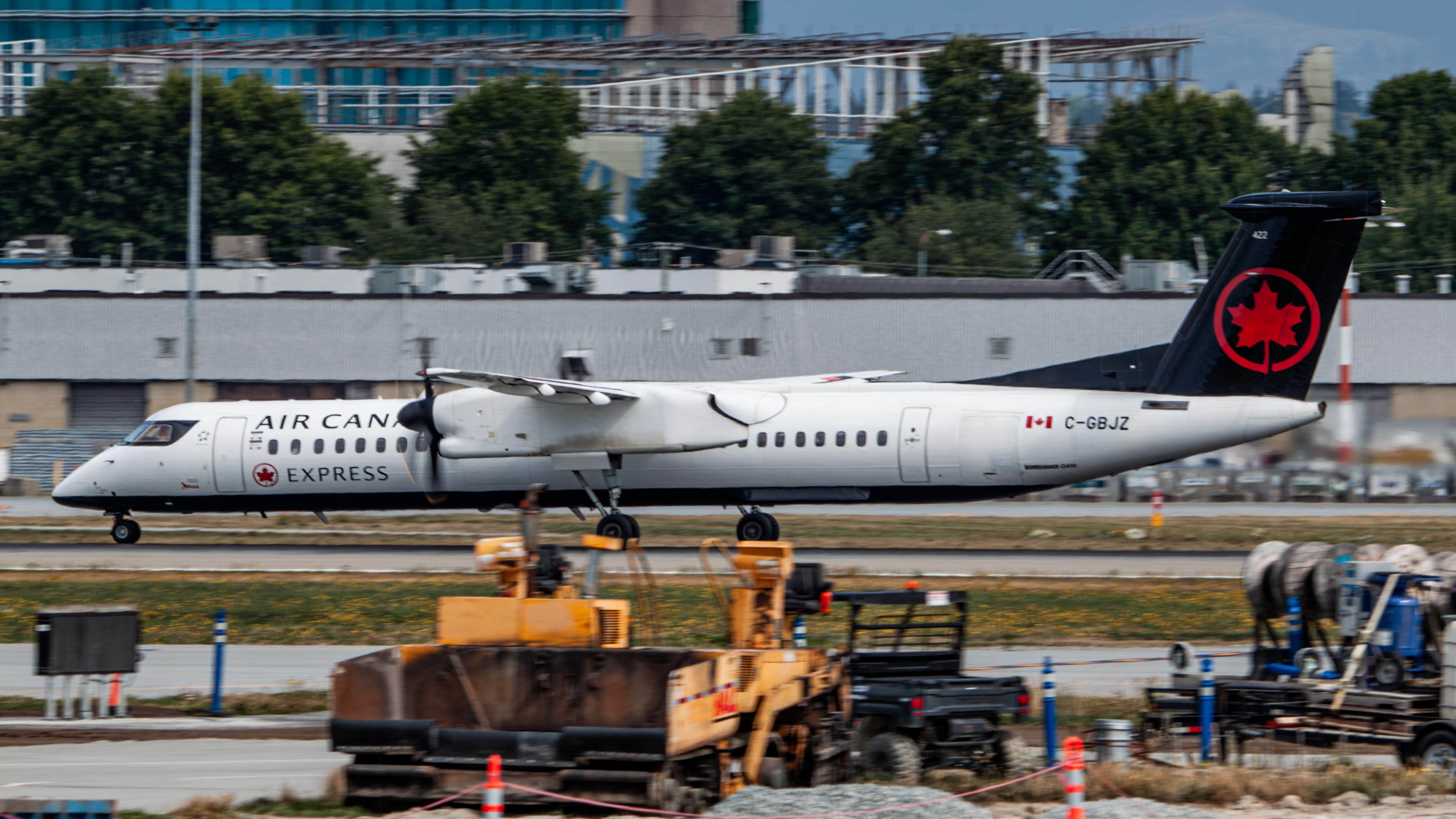 Aircraft C-GBJZ, Air Canada Jazz Q400, at CYVR, photo by AviationLover50