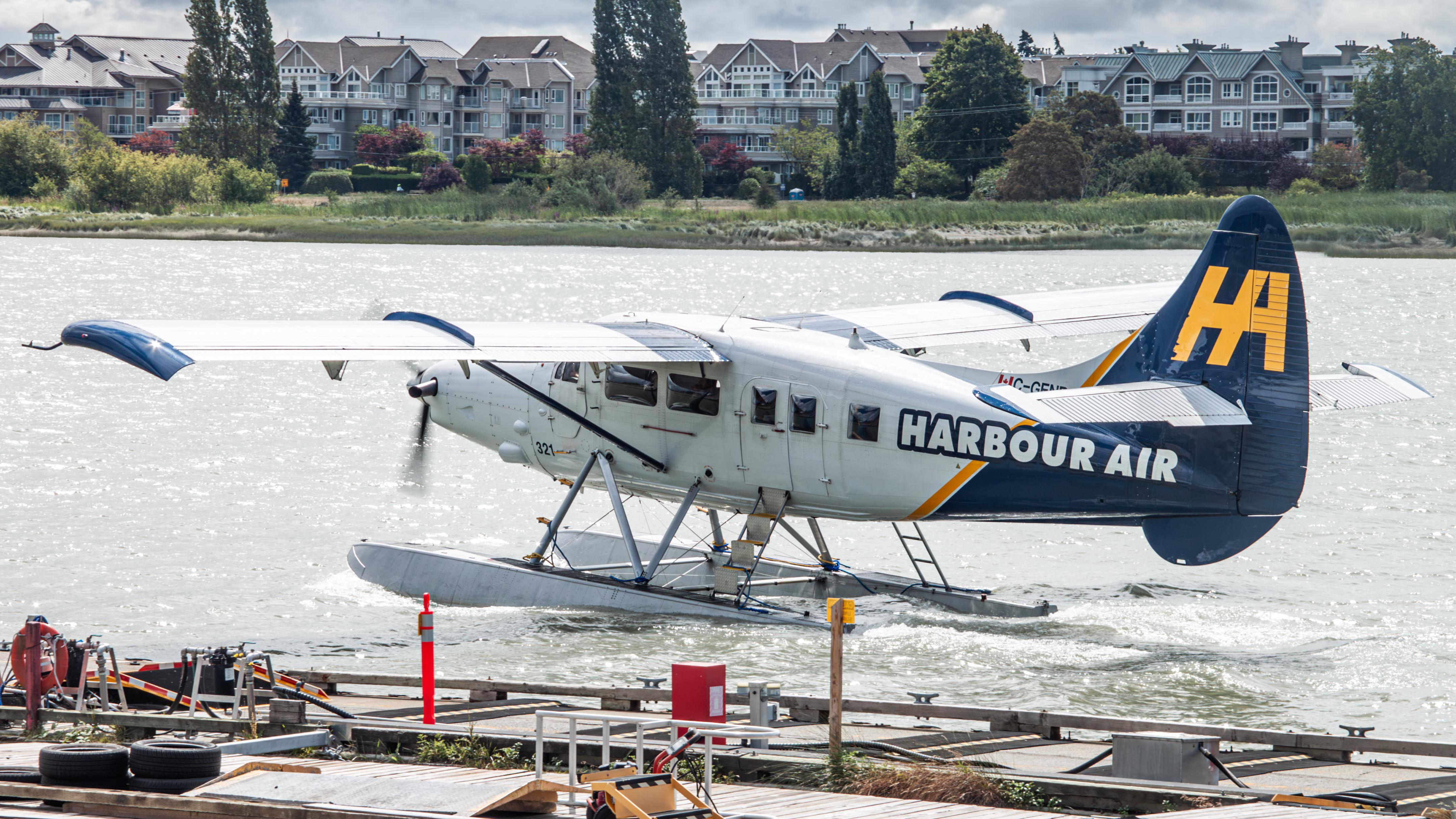 Aircraft C-GEND, Harbour Air Turbo Otter, at CYVR, photo by AviationLover50