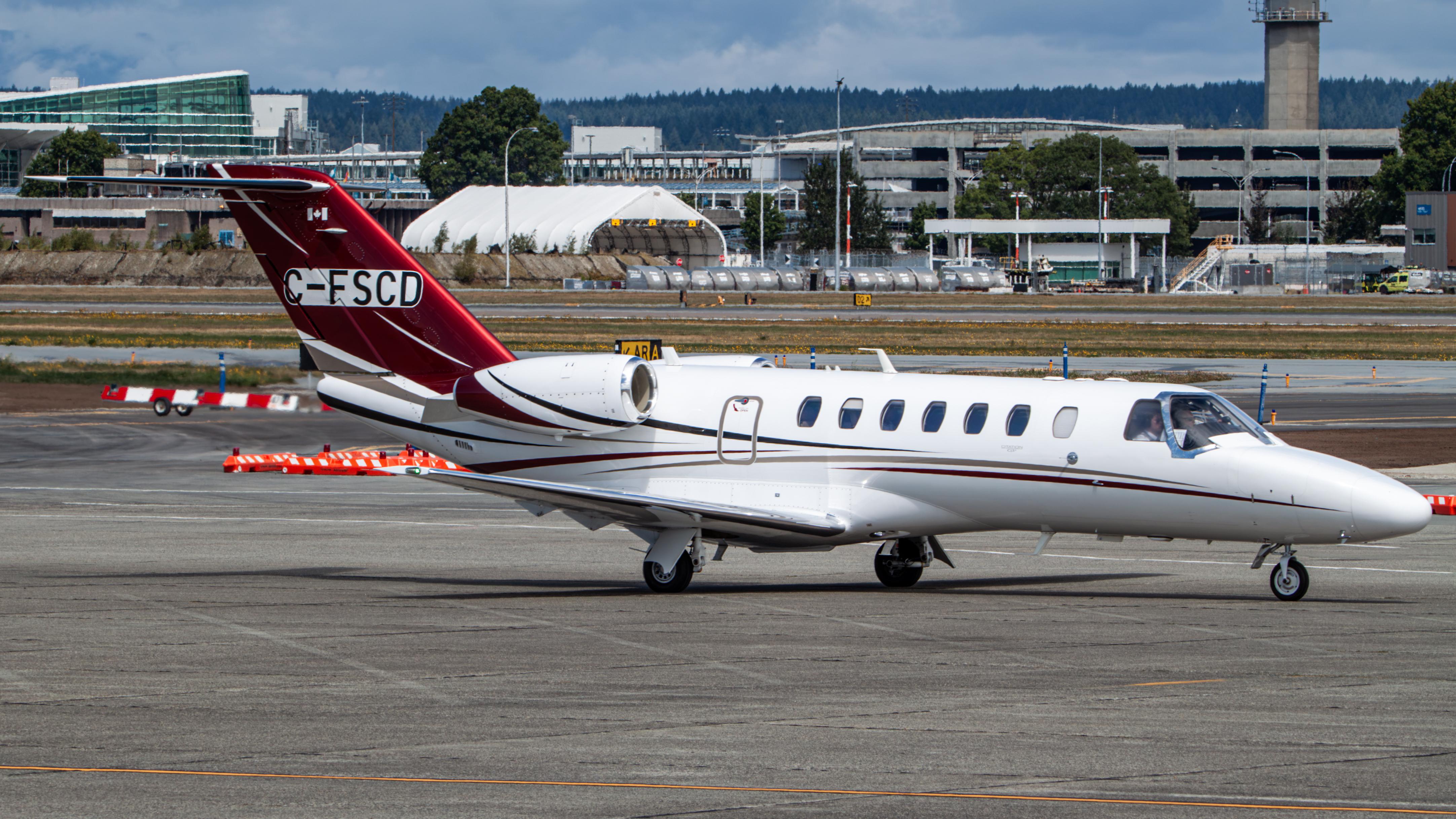 Aircraft C-FSCD, AirSprint CJ3+, at CYVR, photo by AviationLover50