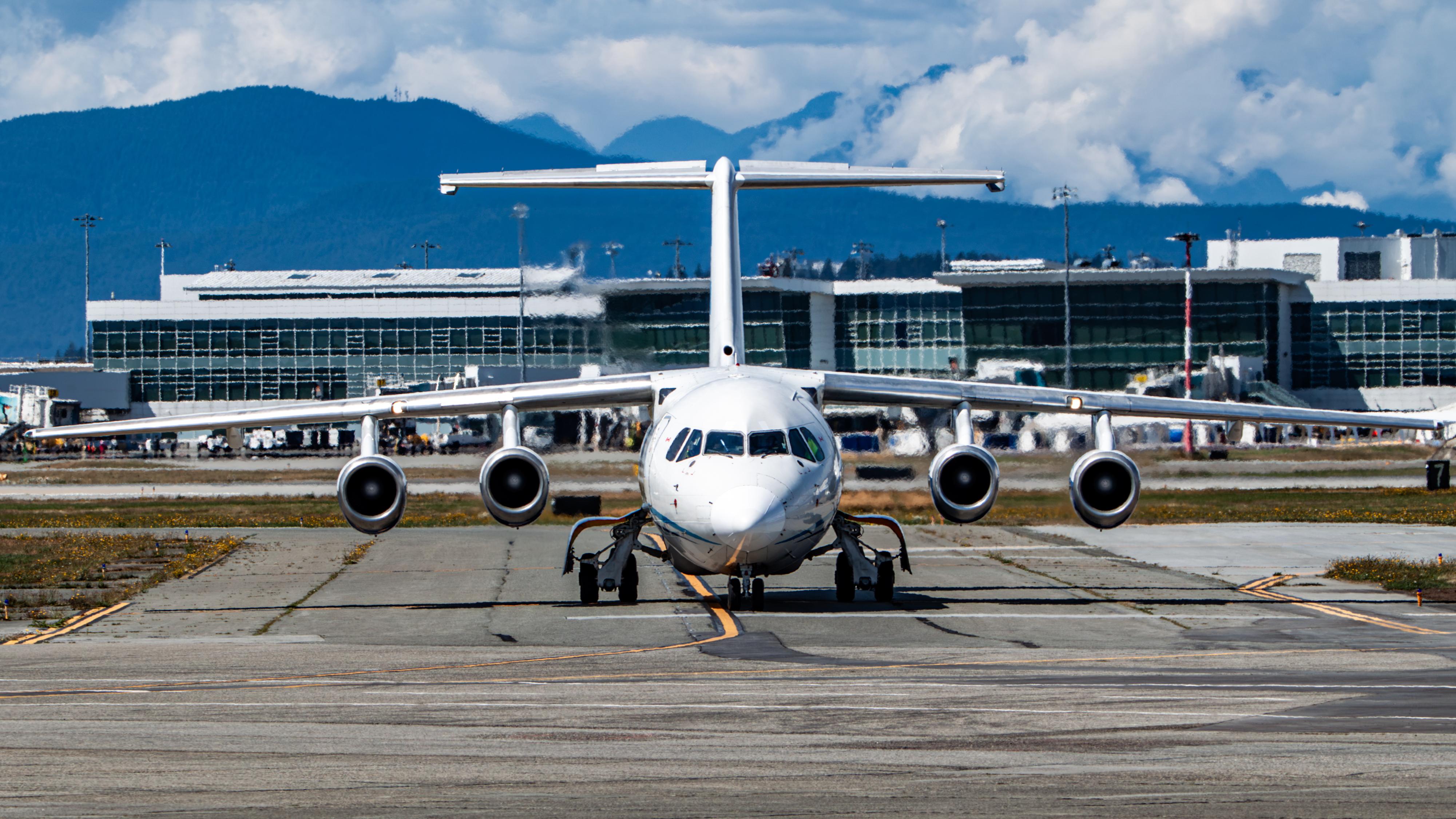 Aircraft C-FSRJ, Summit Air RJ100, at CYVR, photo by AviationLover50