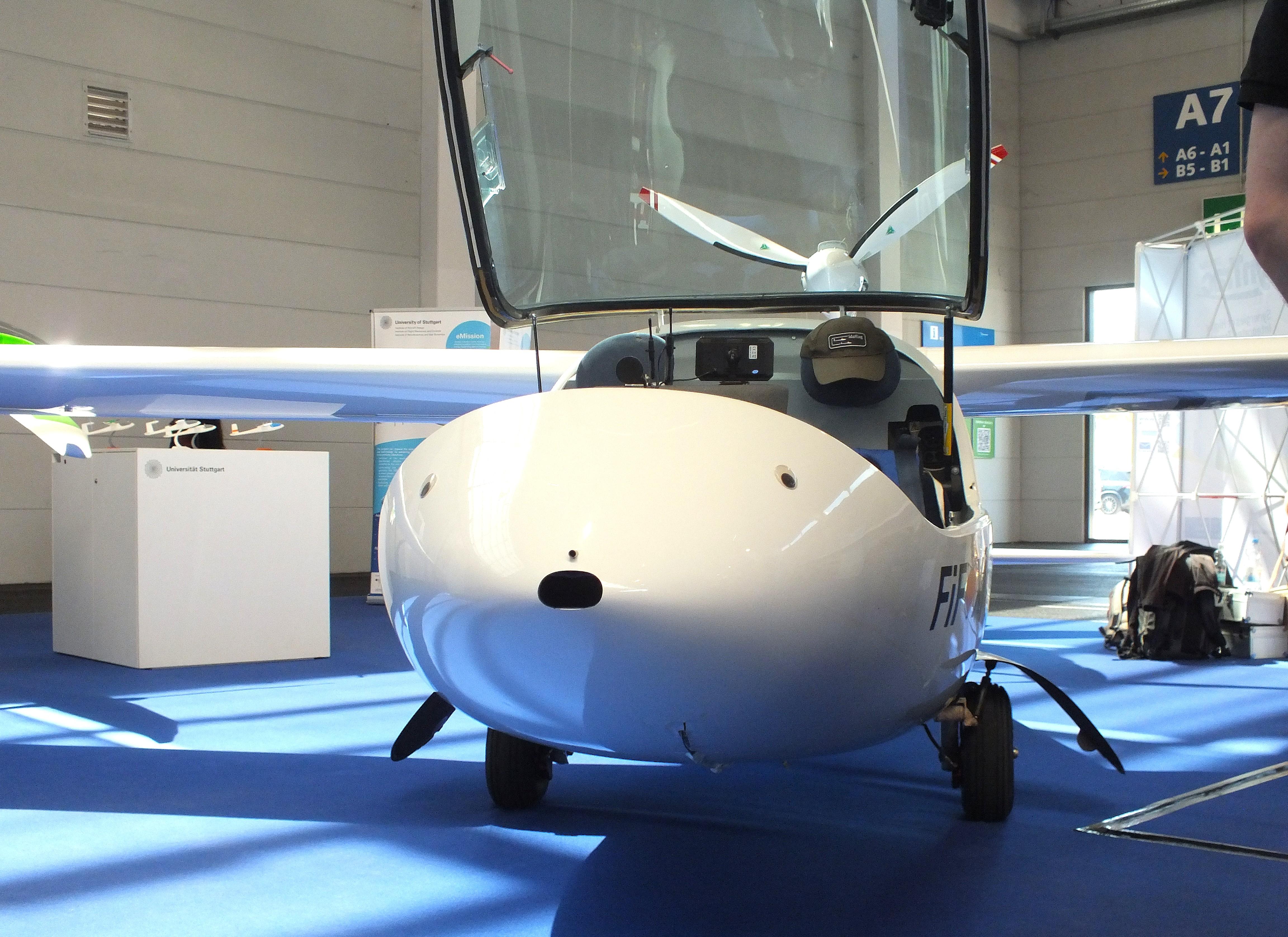 Aircraft D-KGEN, Akaflieg Stuttgart e-Genius hybrid powered by Mercedes-Benz OM660 diesel and an electric motor, at the AERO 2026, Friedrichshafen #c, at EDNY, photo by iwarnecke