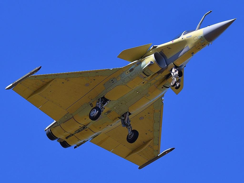 EM22 photo, click to enlarge