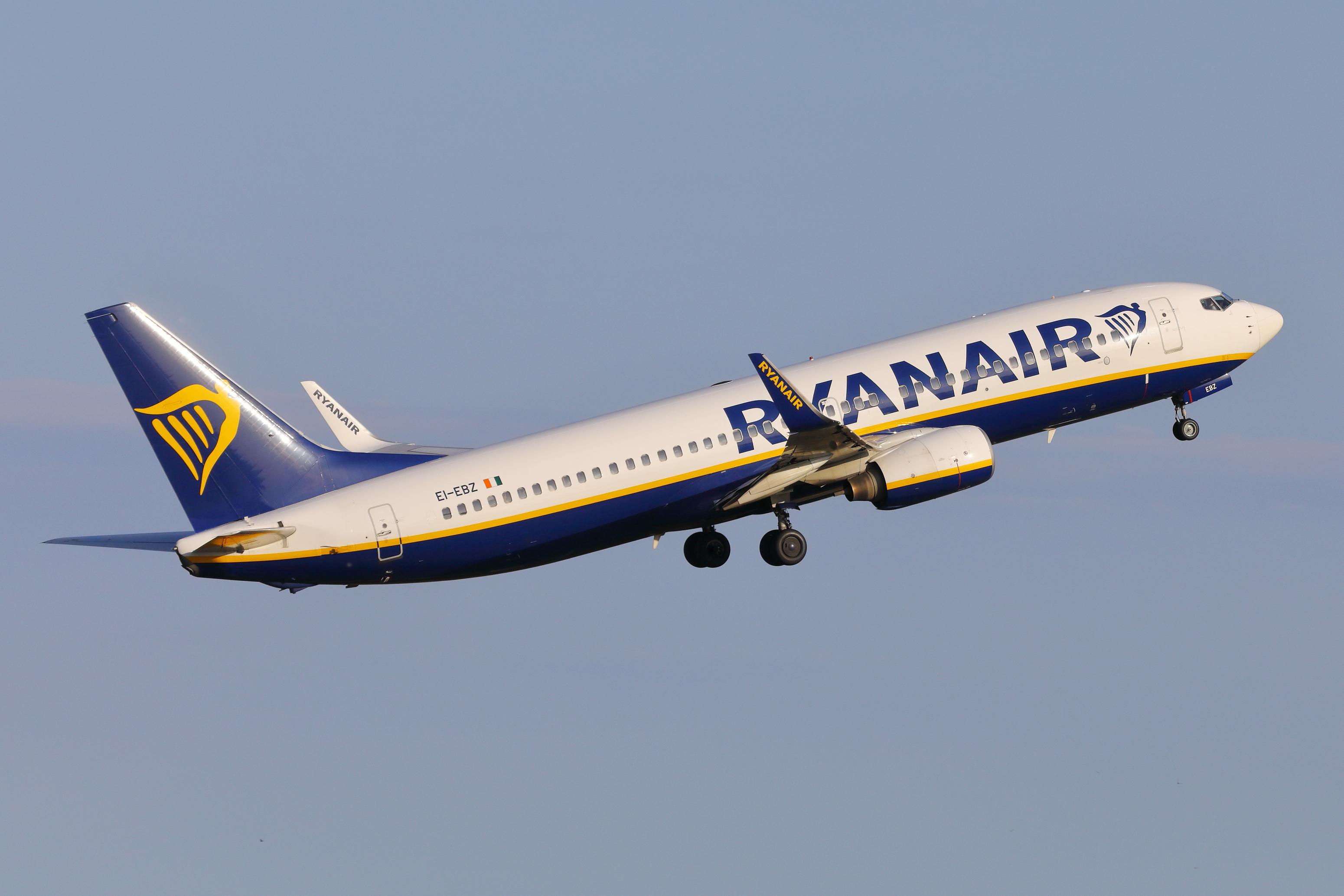 Aircraft EI-EBZ, VCopenhagen 5.8.2026, at CPH, photo by leo larsen