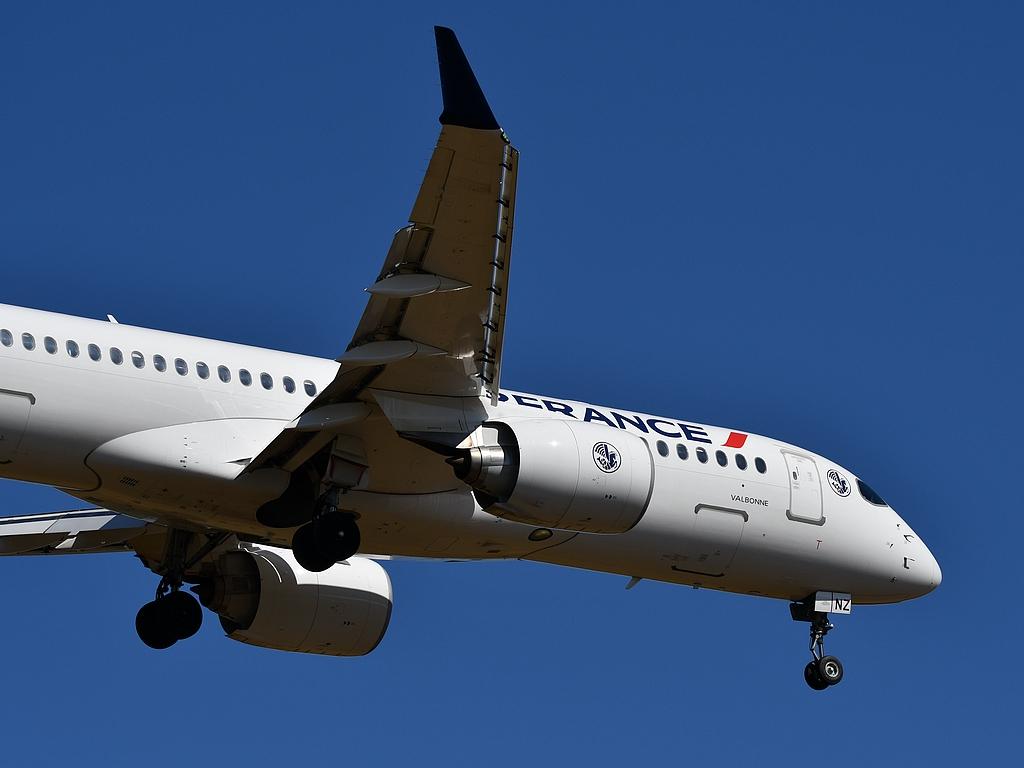 F-HPNZ photo, click to enlarge