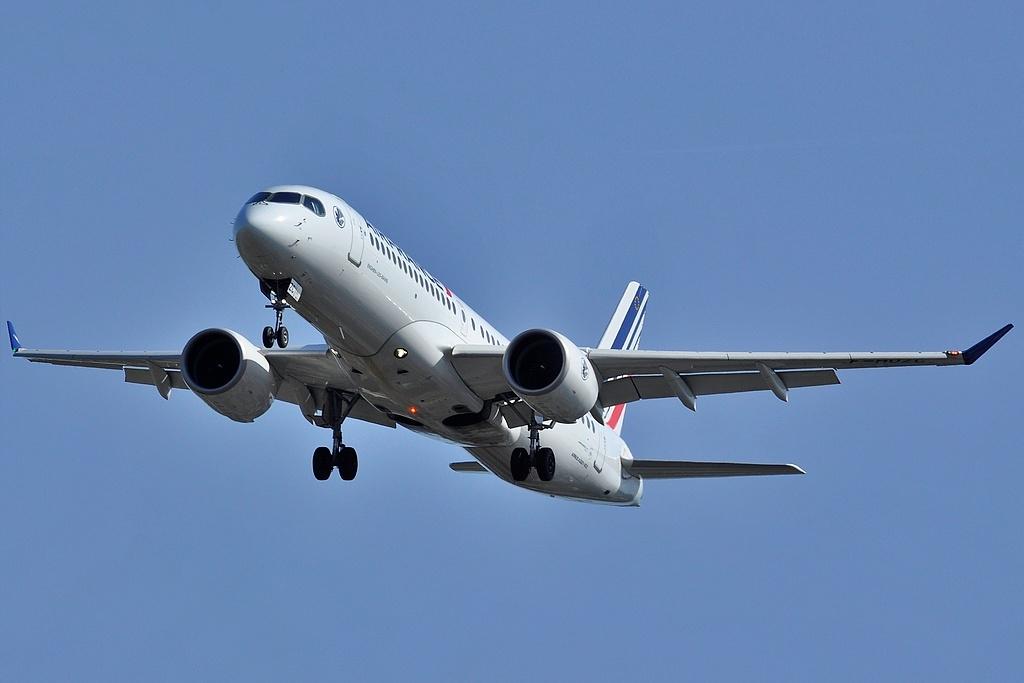 F-HOZC photo, click to enlarge