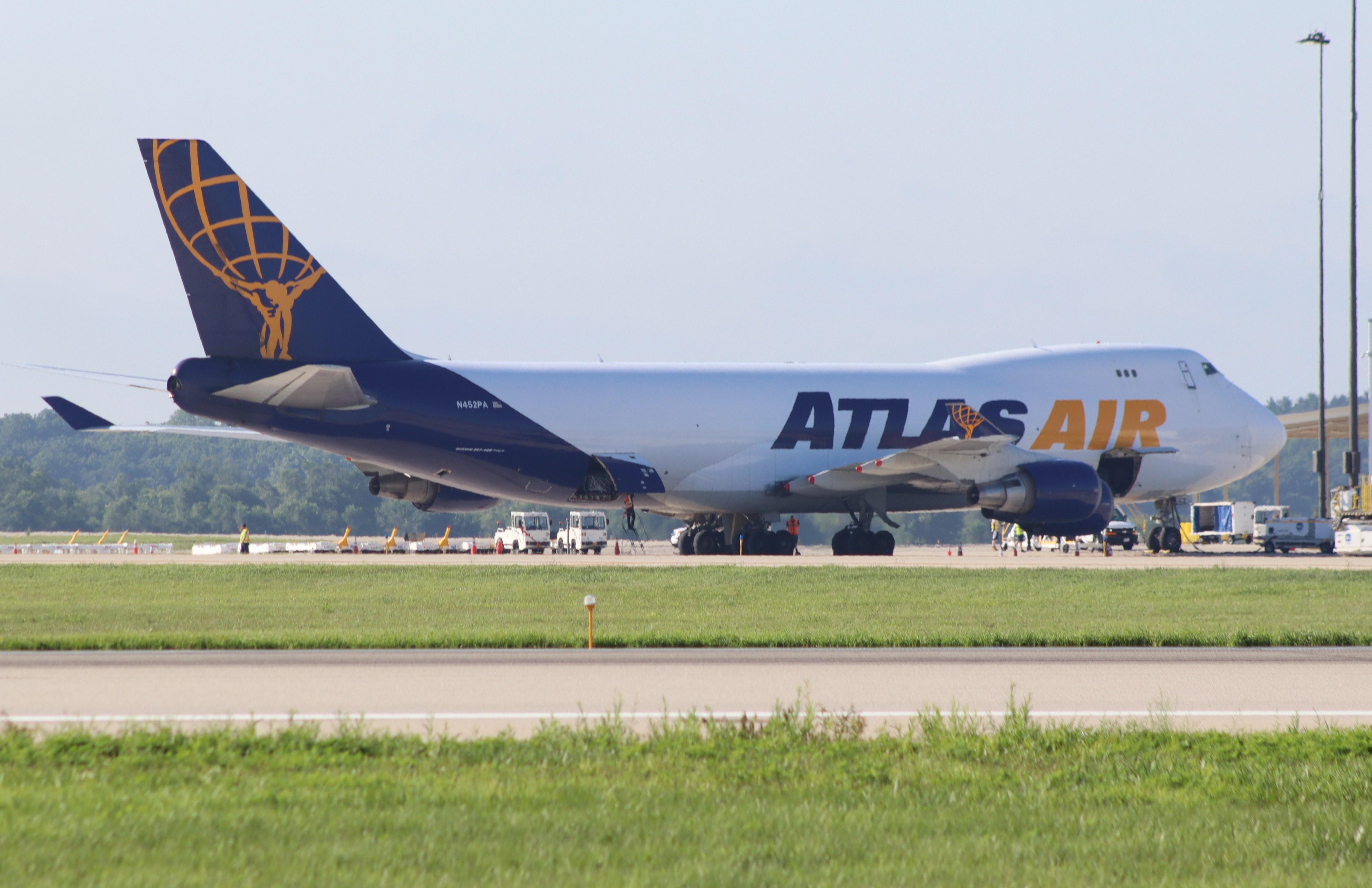 Aircraft N452PA, Boeing 747-46NF, at KRFD, photo by MarkPasqualino