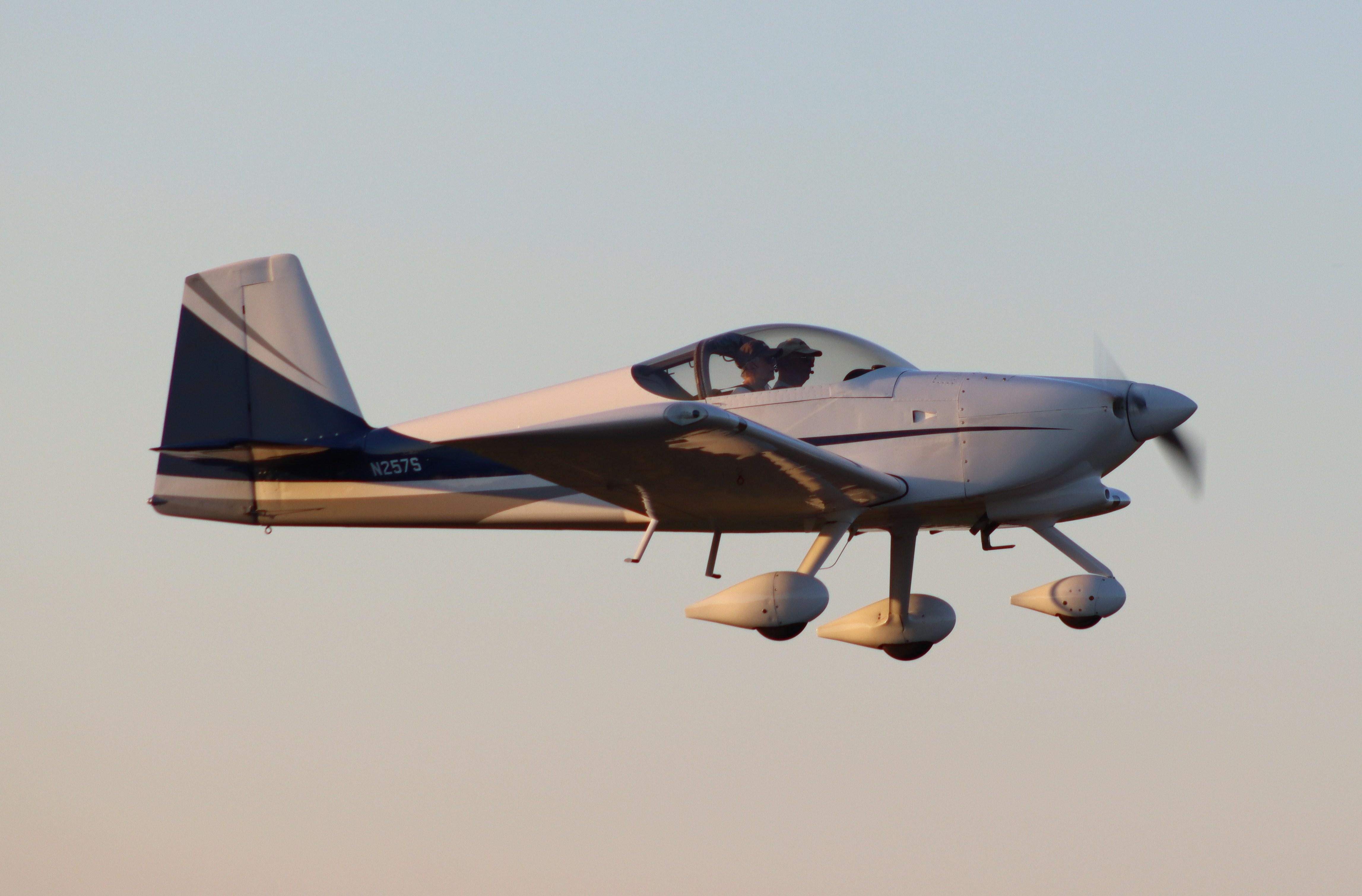 Aircraft N257S, Vans RV-7A, at C77, photo by MarkPasqualino