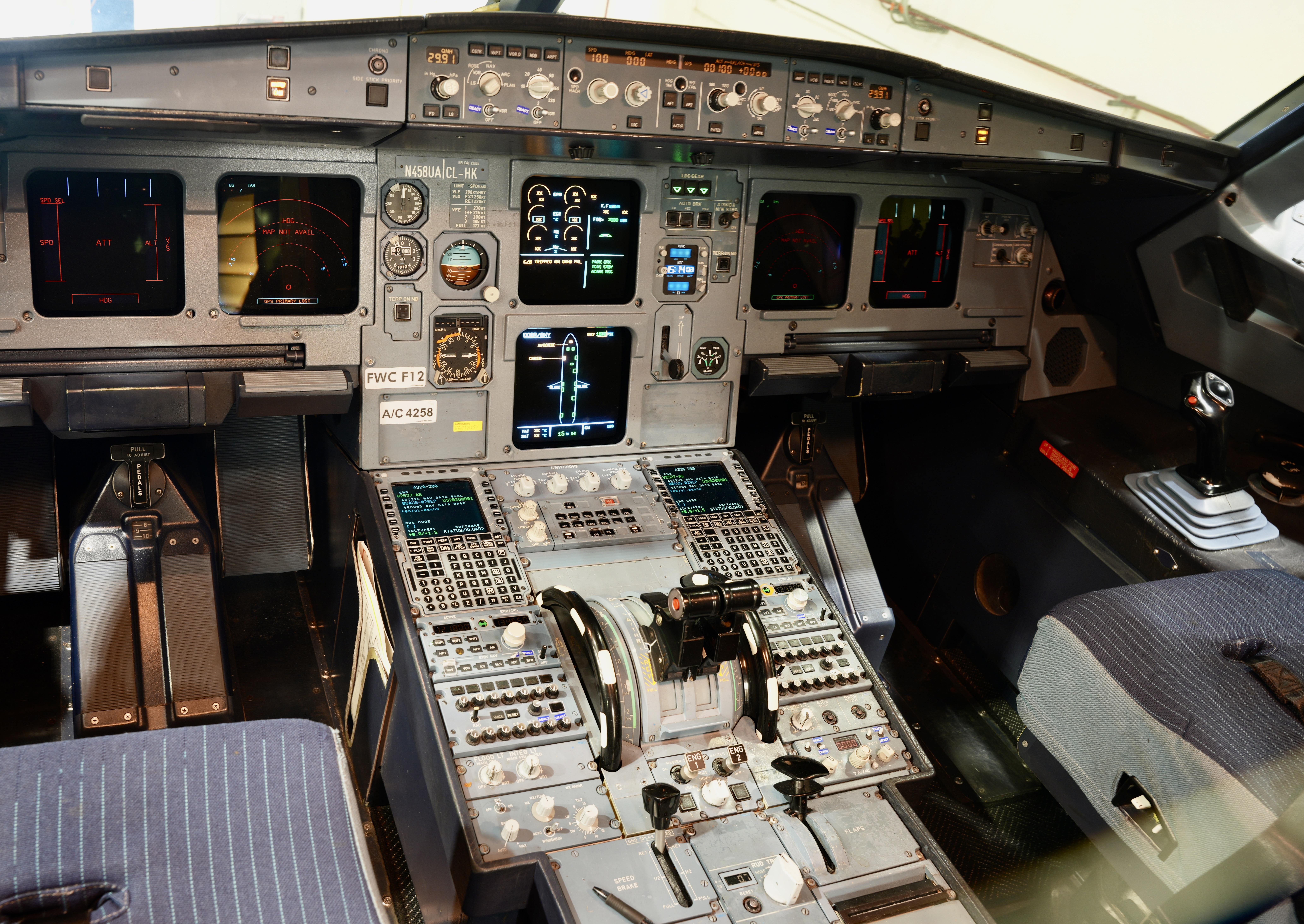 Aircraft N458UA, SFO 2026, at KSFO, photo by ClaytonEddy