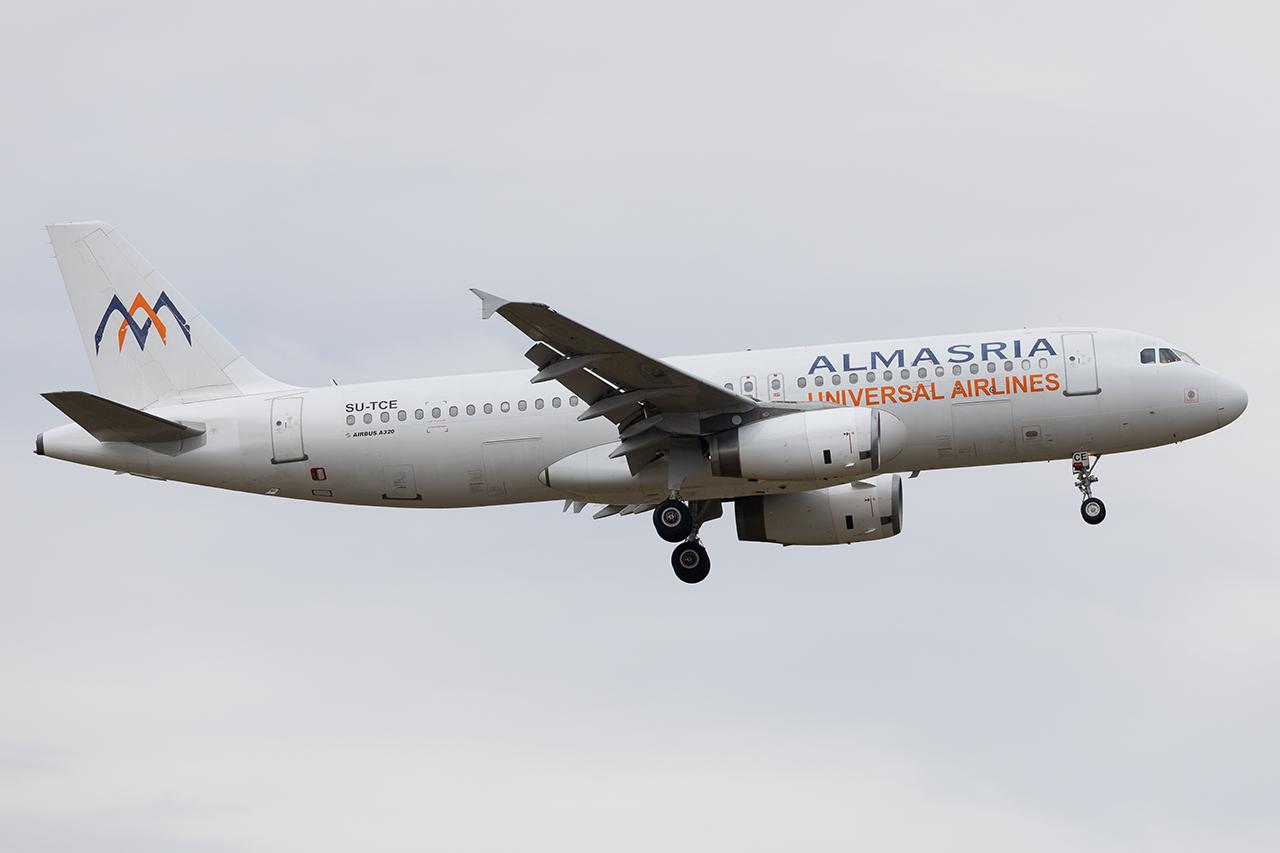 Aircraft SU-TCE, Almasria A320, at LOWW, photo by Andy Graf