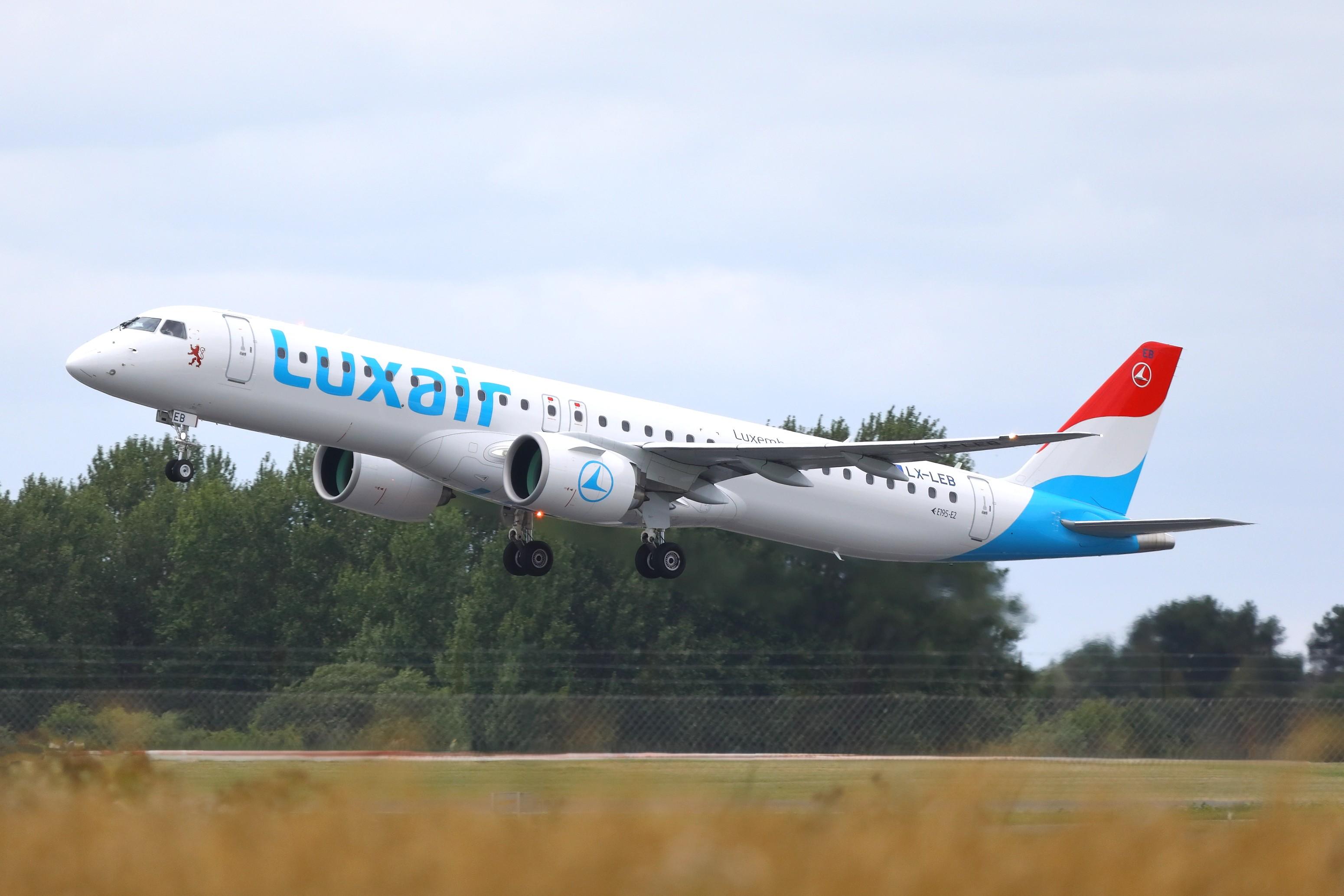 LX-LEB photo, click to enlarge