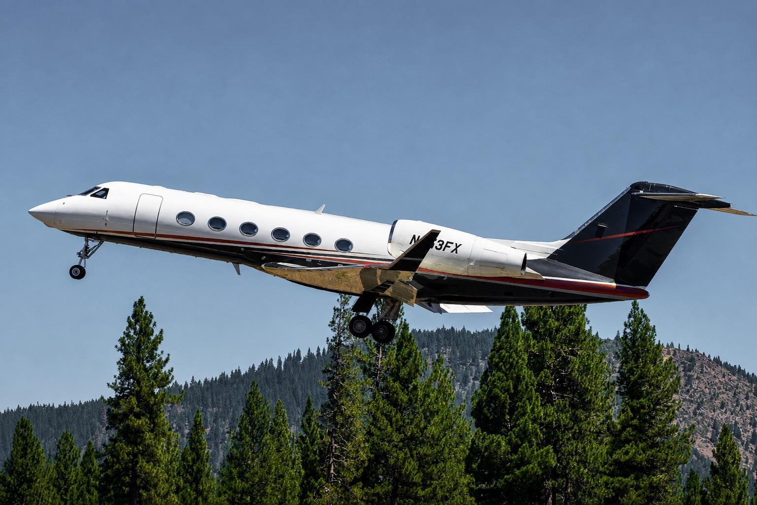 Aircraft N453FX, Truckee Tahoe airport in California 2026, at TRK, photo by ClaytonEddy