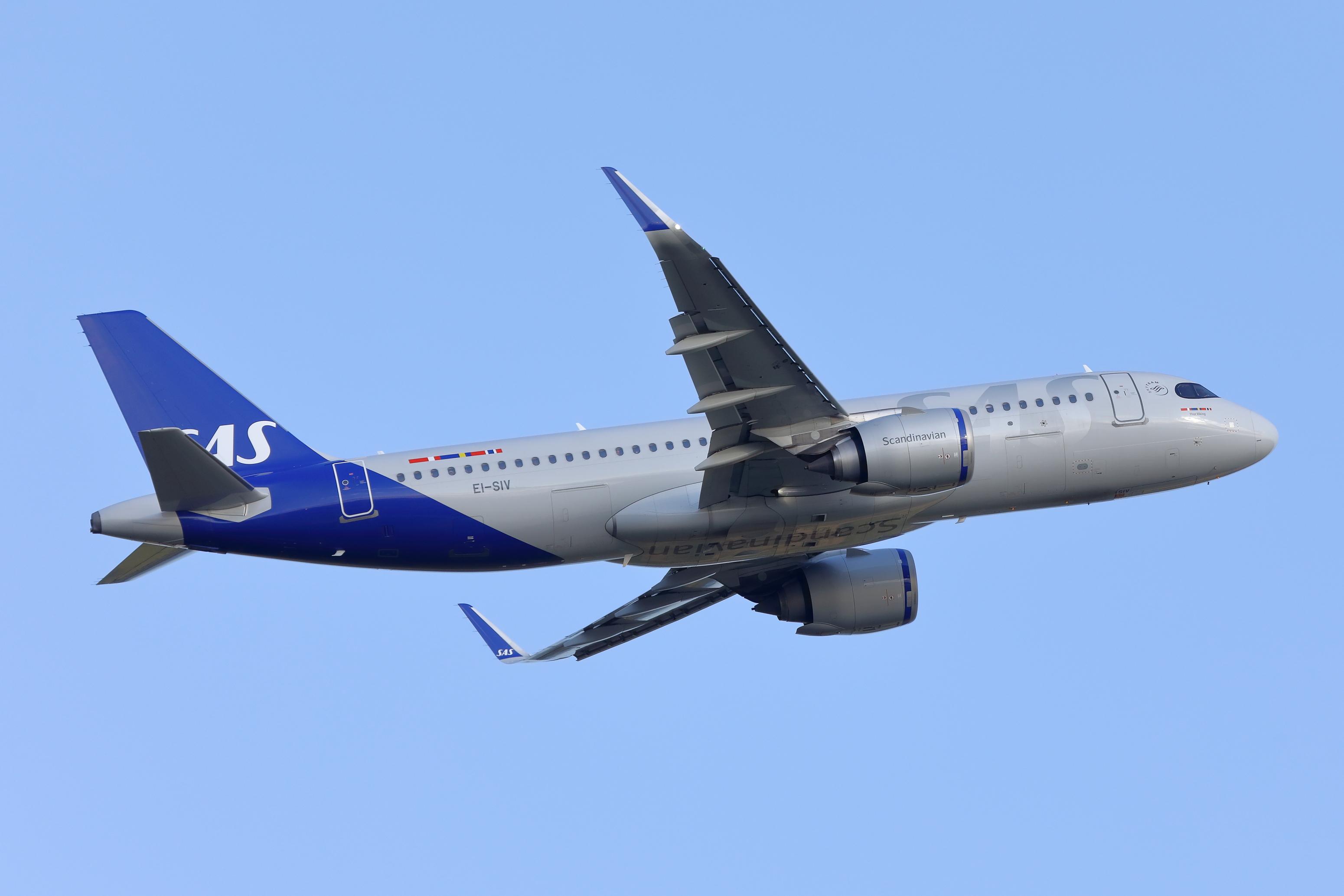 EI-SIV photo, click to enlarge