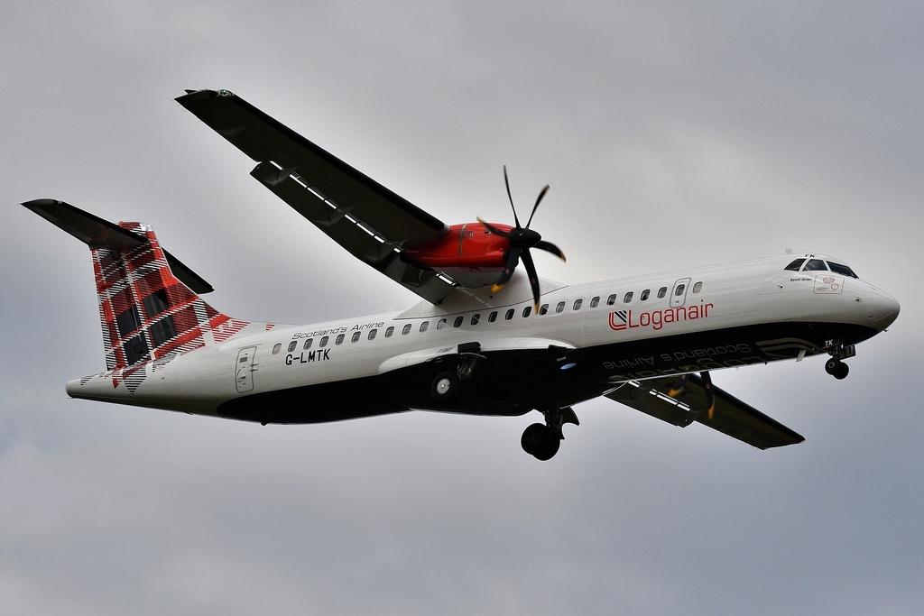 Aircraft G-LMTK, Spirit of Scott Grier landing runway 05, Jersey (JER) Bordeaux (BOD) LM595, at LFBD, photo by Jean Christophe Ravon / FRENCHSKY