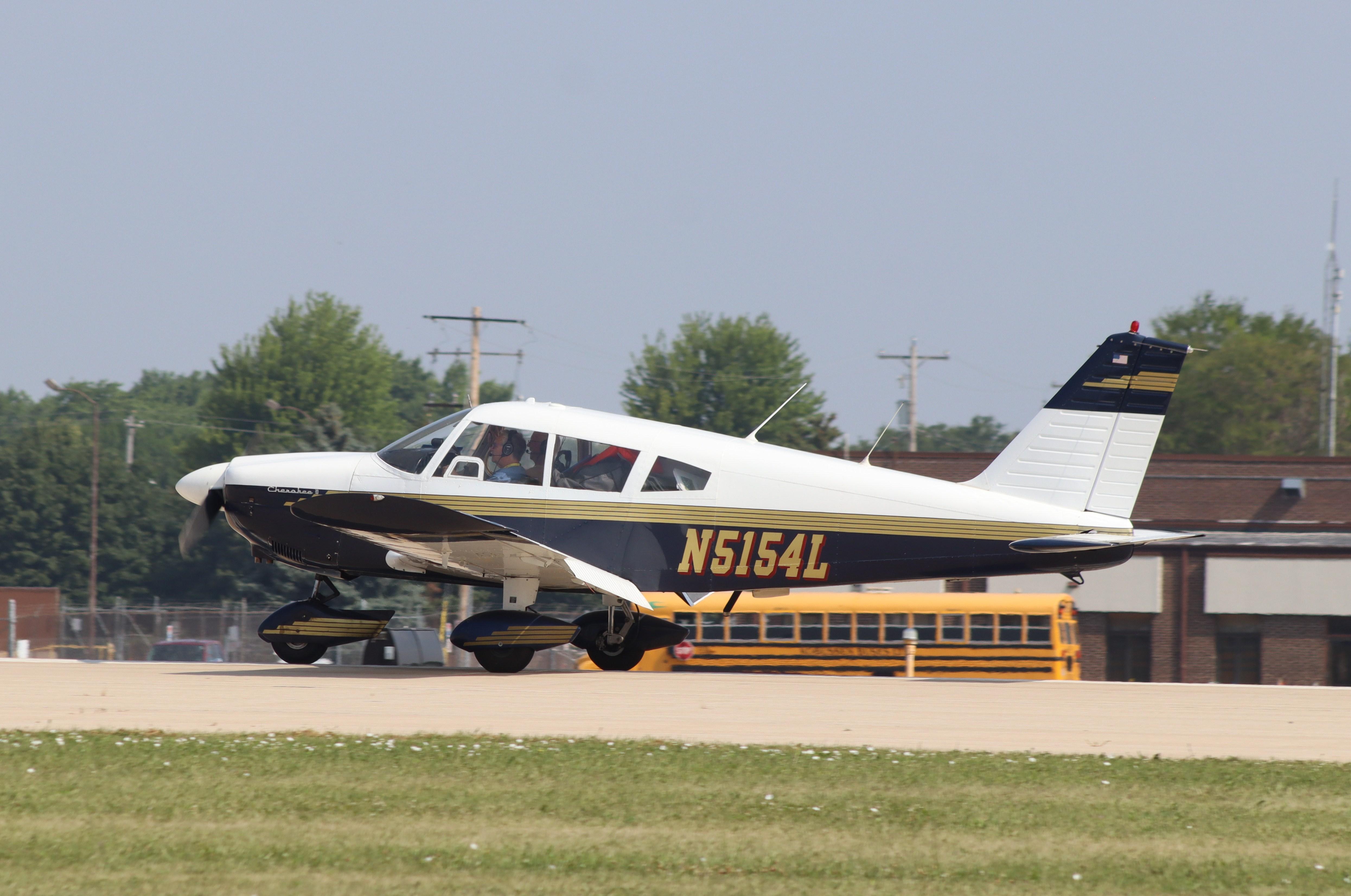Aircraft N5154L, Piper PA-28-180, at KOSH, photo by MarkPasqualino